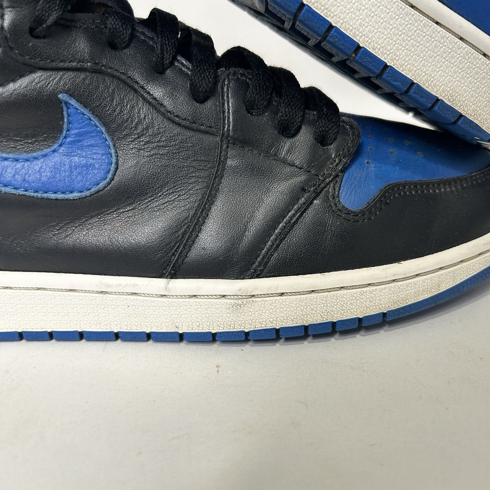 Jordan Brand Nike Air Jordan 1 Retro OG High “Royal” (2017) Size US 11.5 / EU 44-45 - 11 Thumbnail