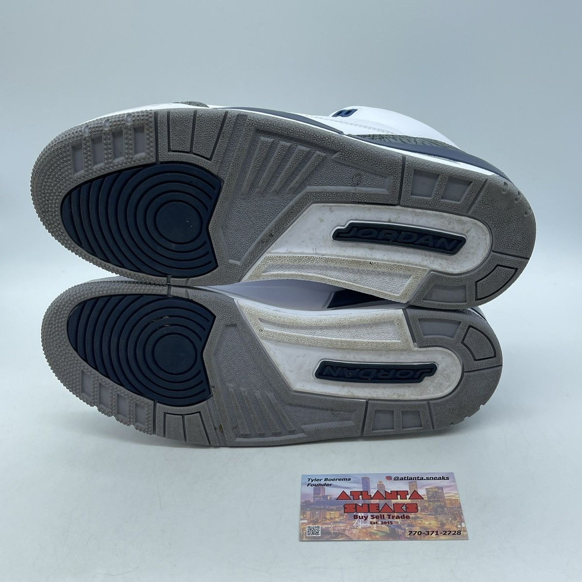 Jordan Brand Air Jordan 3 midnight navy Size US 8 / EU 41 - 7 Thumbnail