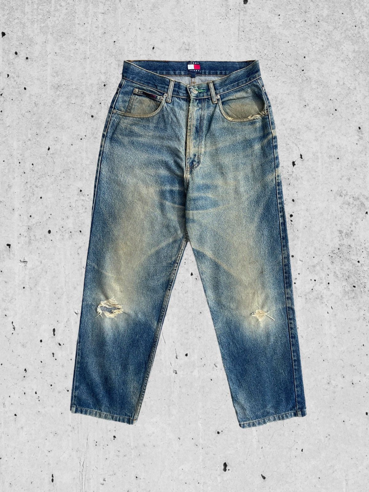 Tommy Hilfiger 🔥Tommy Hilfiger Distressed Denim W28 🔥 Size US 28 / EU 44 - 2 Thumbnail