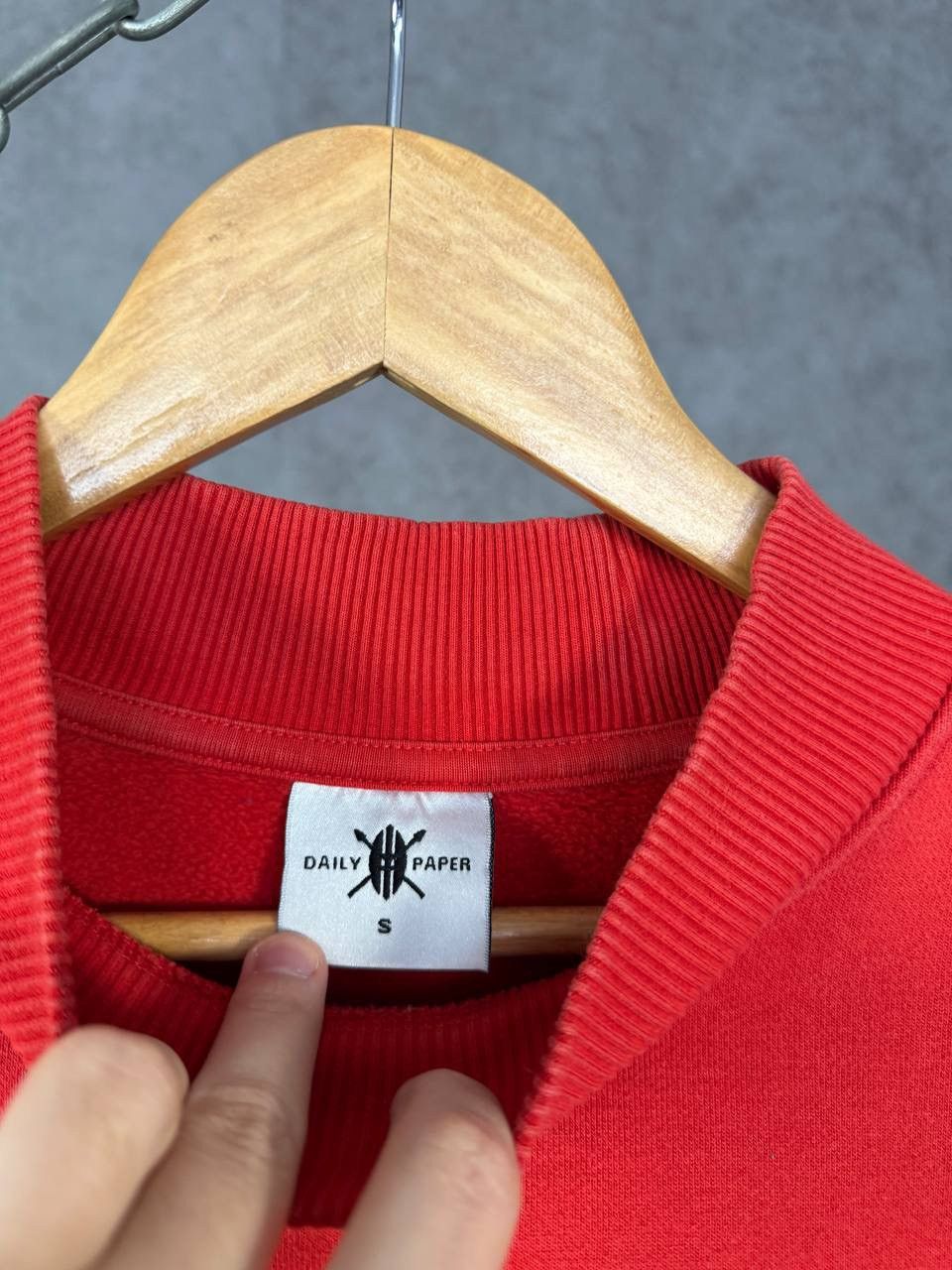 Daily Paper Daily Paper designer center logo sweatshirt Size US S / EU 44-46 / 1 - 4 Thumbnail