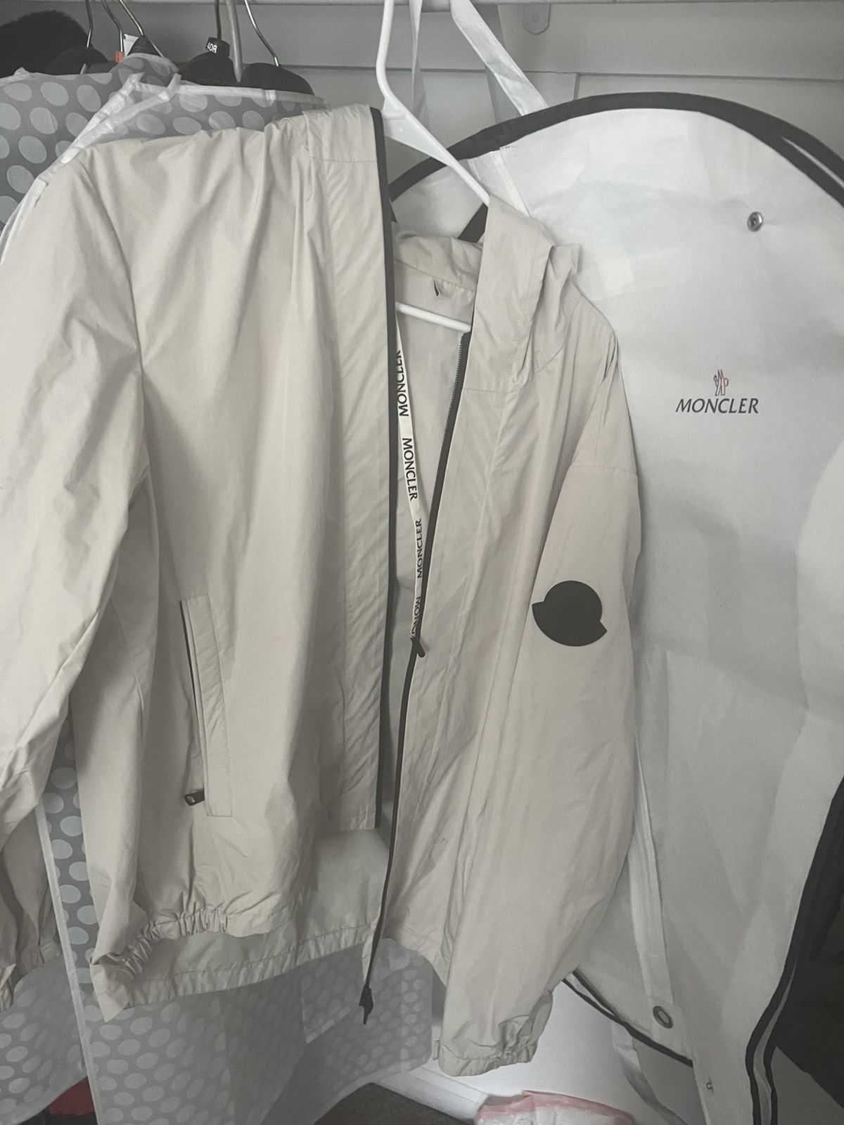 Moncler Moncler Giubbotto Charles Ivory Jacket Size US XL / EU 56 / 4 - 1 Thumbnail