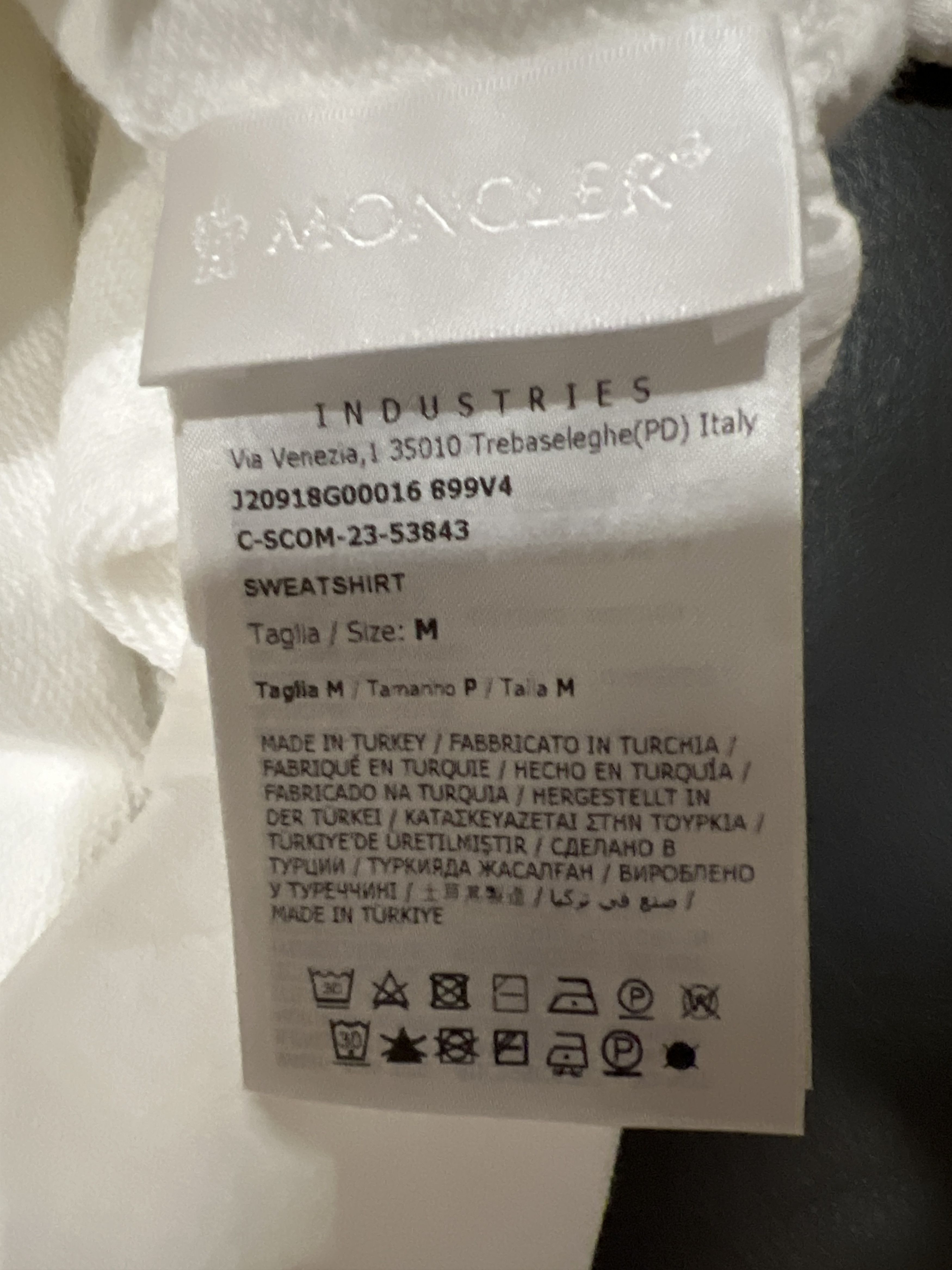 Moncler Moncler Logo Patch Crewneck Sweatshirt Size US XL / EU 56 / 4 - 5 Thumbnail
