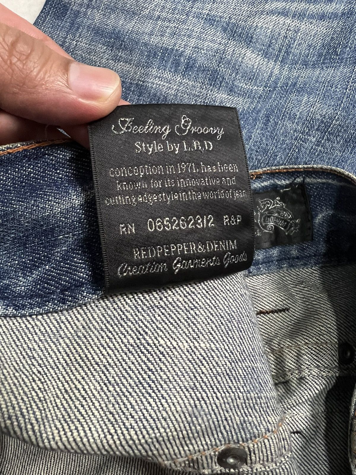 If Six Was Nine × Japanese Brand × Le Grande Bleu (L.G.B.) 💥Flare💥 Crazy 90’s Style Red Pepper Denim Size US 31 - 14 Thumbnail