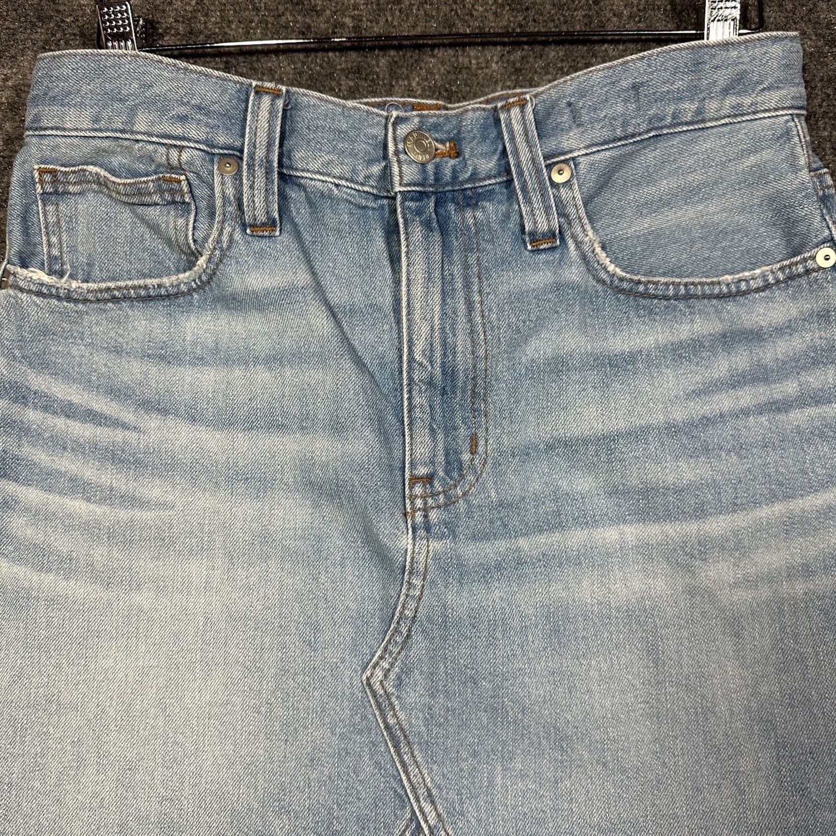 Madewell Madewell Denim Skirt Mini A Line Cotton Blue Pockets Raw Hem Zip Casual Western 28 Womens Regular Short Mid Rise Vintage? No (adjusted) Size 28" / US 6 / IT 42 - 2 Thumbnail