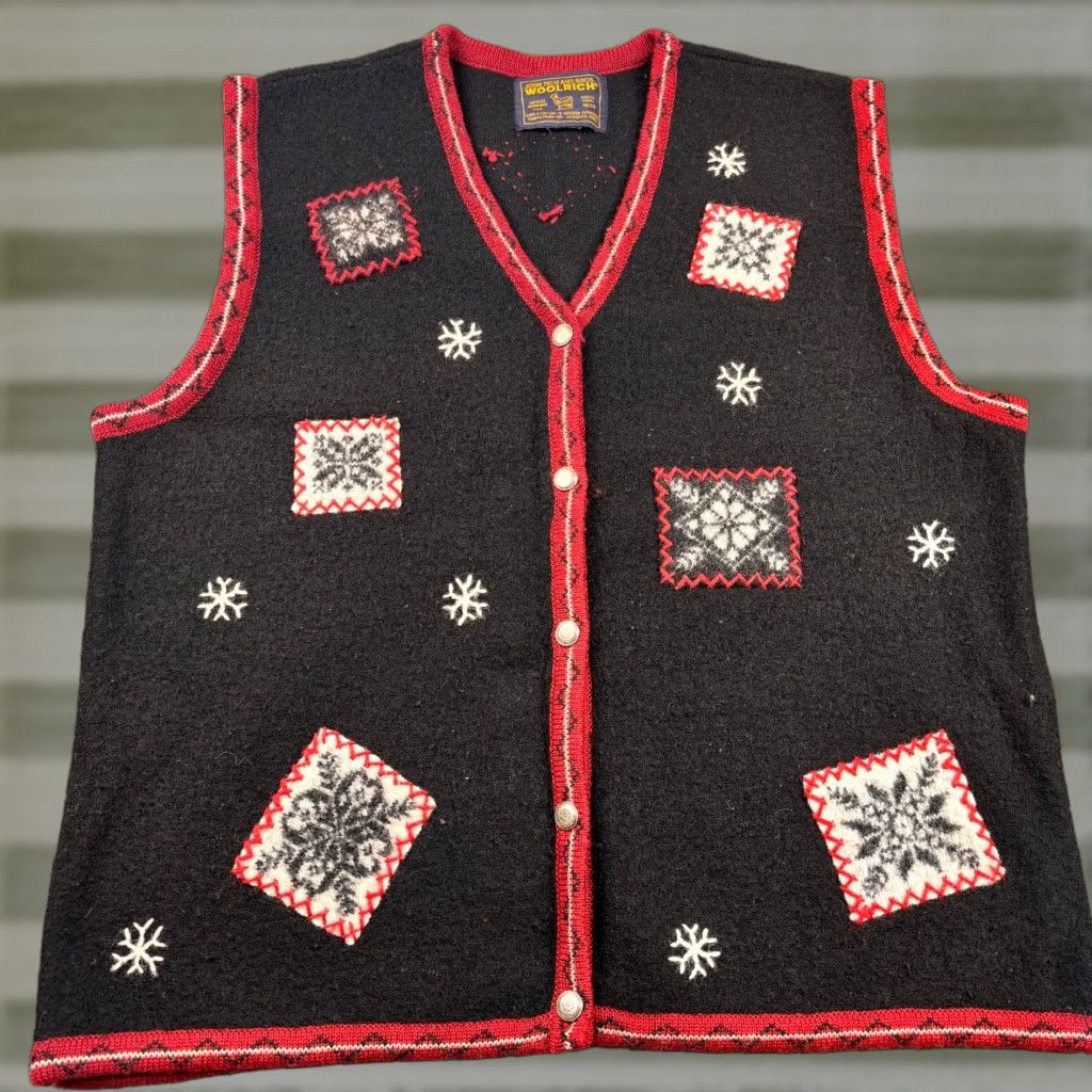 Vintage Woolrich Cardigan Sweater Womens L Black Wool Snowflake Vintage Holiday Winter Christmas Fair Isle Knit Round Neck Long Sleeve Regular Fit Size L / US 10 / IT 46 - 1 Thumbnail