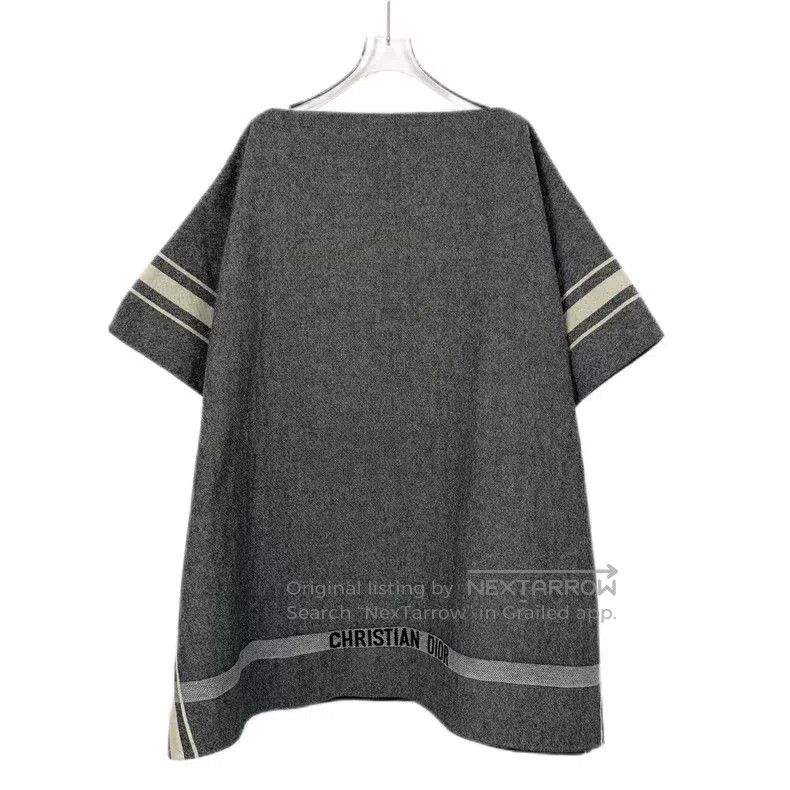 Dior Dior Gray striped woollen cloak shawl coat Size S / US 4 / IT 40 - 1 Thumbnail