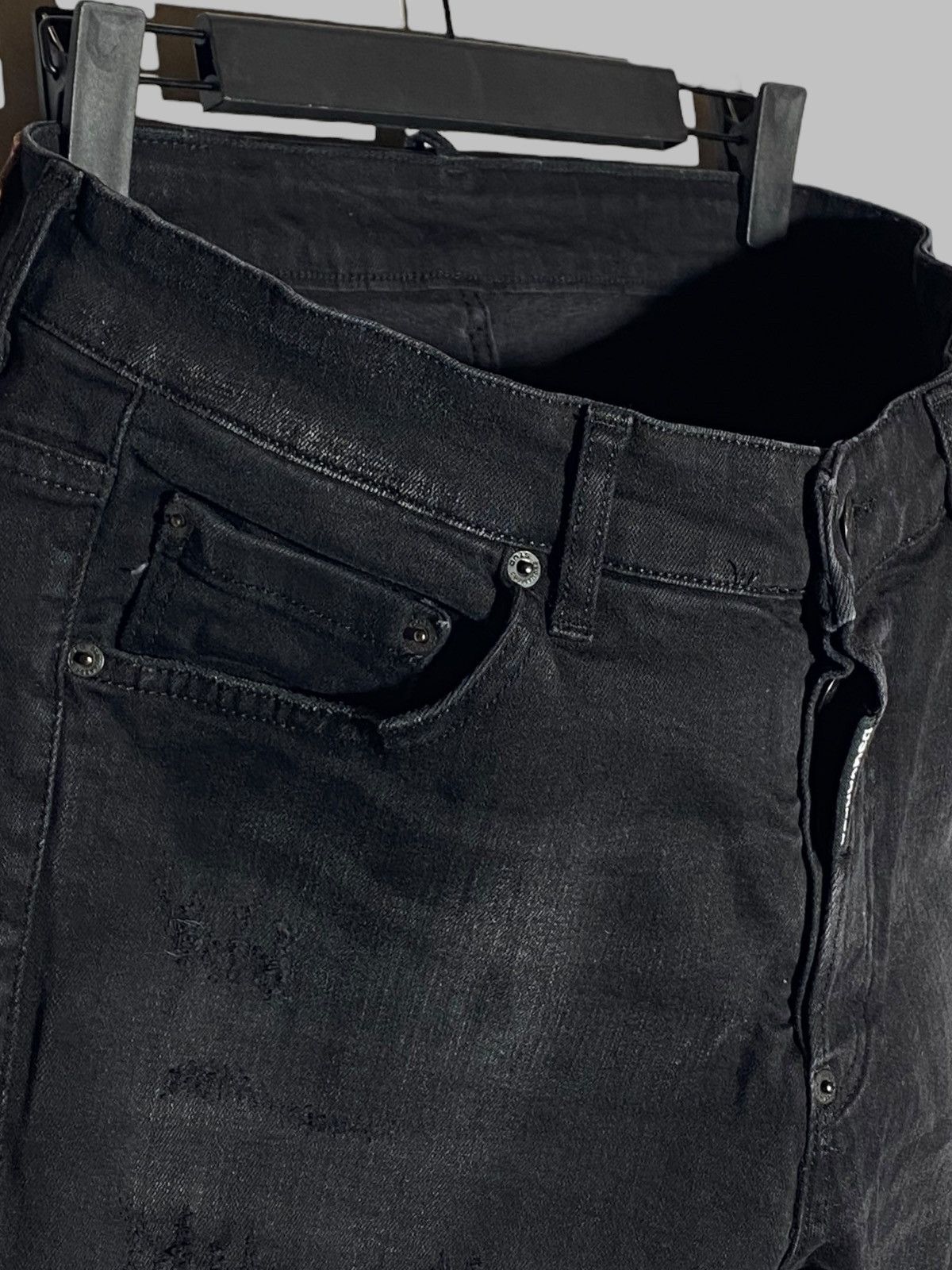 Dsquared2 Dsquared2 Washed Denim Jeans Y2K Distressed Style Size US 34 / EU 50 - 11 Thumbnail