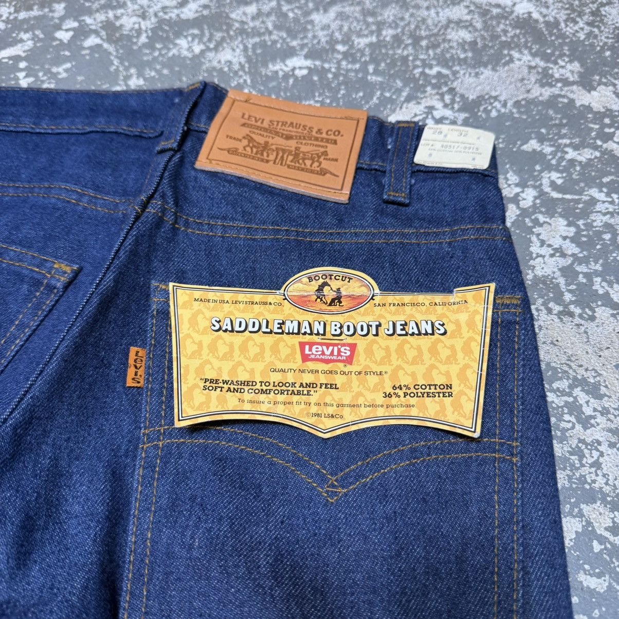 Levi's Vintage Levi’s 517 Boot Cut Blue Denim Jeans USA 80s NWT Size US 28 / EU 44 - 22 Thumbnail