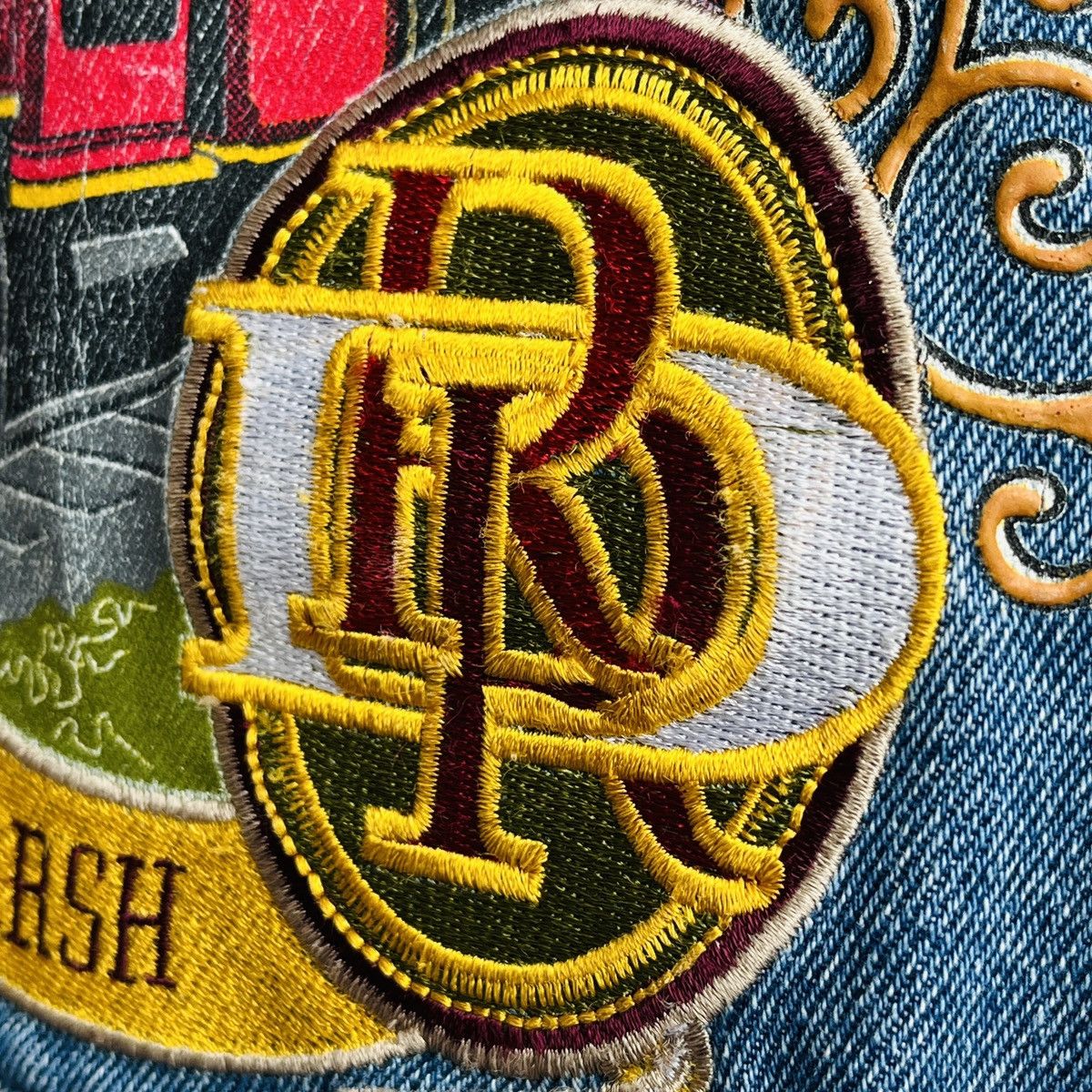 Other Vintage Disneyland Railroad Embroidered Denim Jacket XXL Size US XXL / EU 58 / 5 - 18 Thumbnail