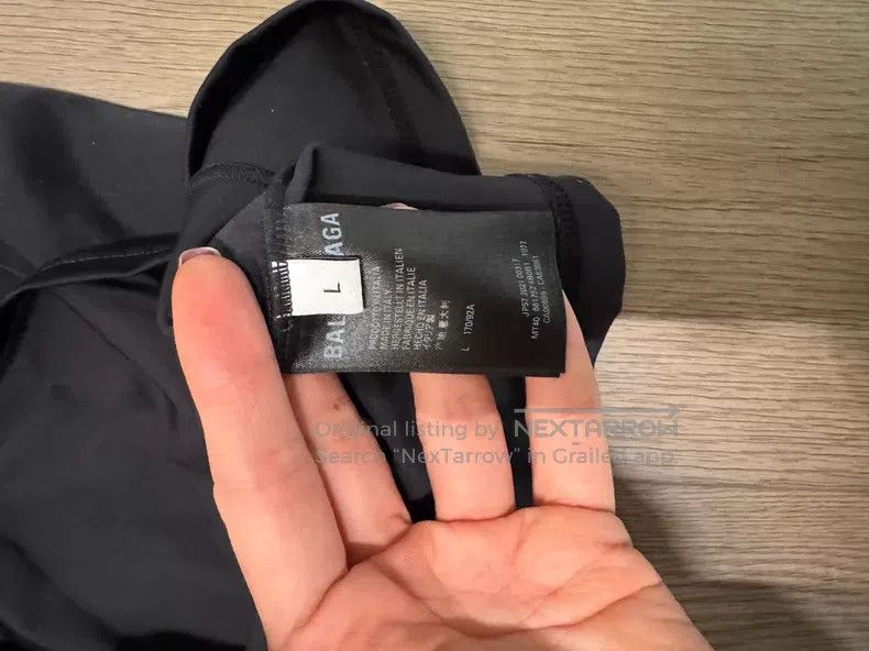 Balenciaga Balenciaga Black High-Neck Short-Sleeve T-Shirt Size US L / EU 52-54 / 3 - 4 Thumbnail