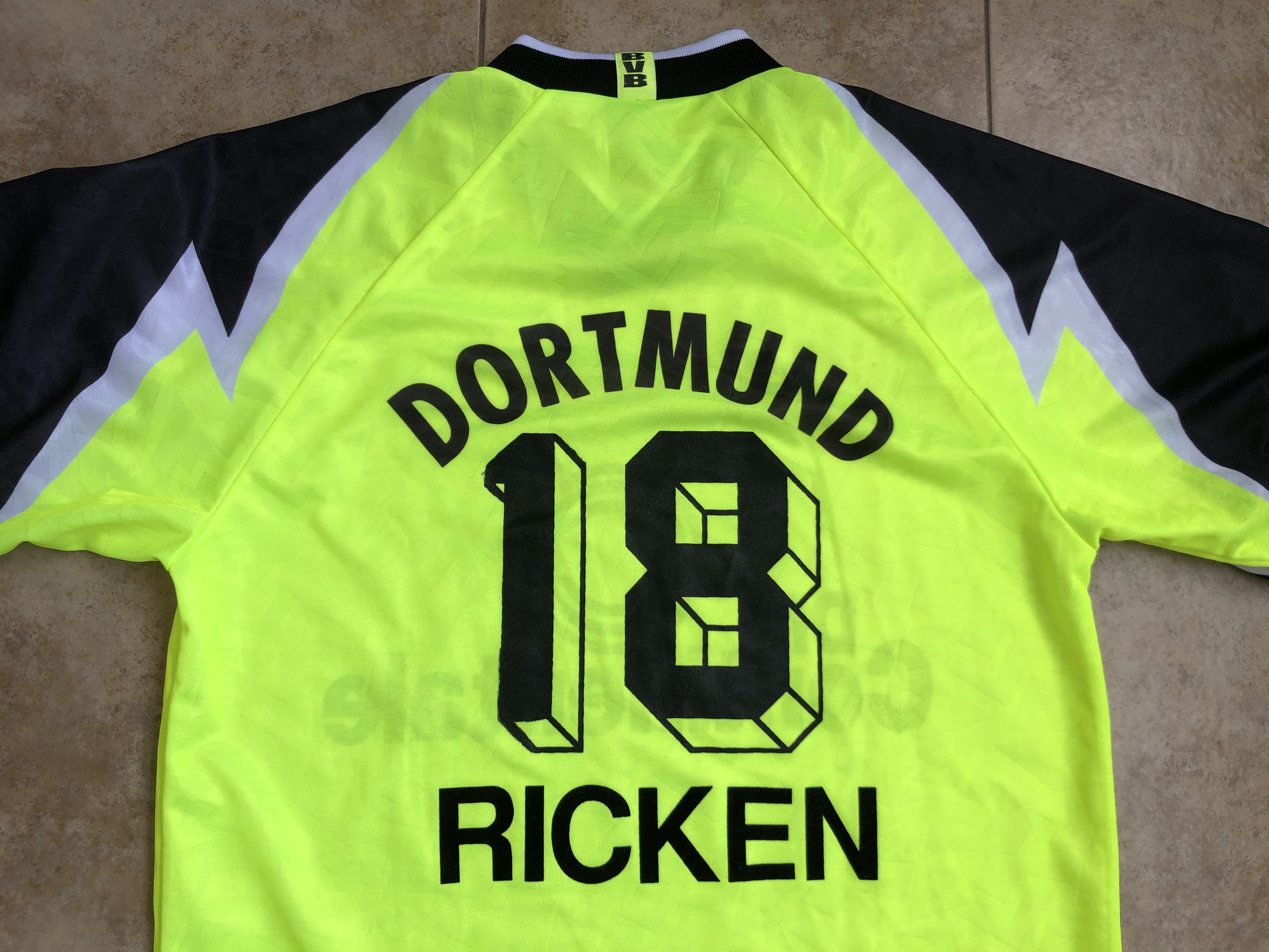 Nike Borussia Dortmund Home Football Shirt 1995-1996 #18 Ricken Size US L / EU 52-54 / 3 - 14 Thumbnail