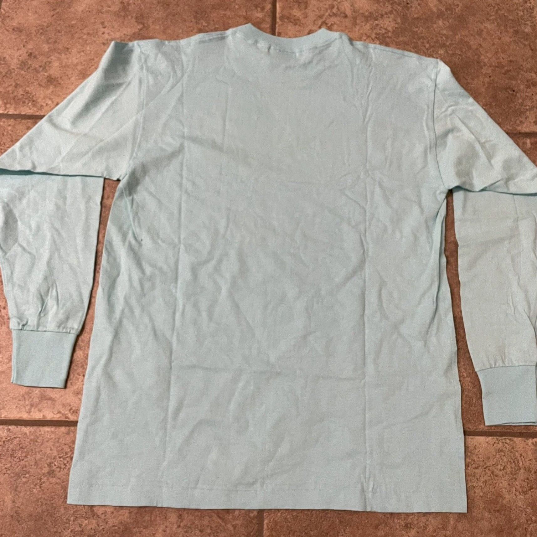 Vintage VINTAGE Sunbelt T-Shirt Shirt Men Large 100% Cotton Light Blue USA 90s Boys/Girls? Size US L / EU 52-54 / 3 - 5 Thumbnail
