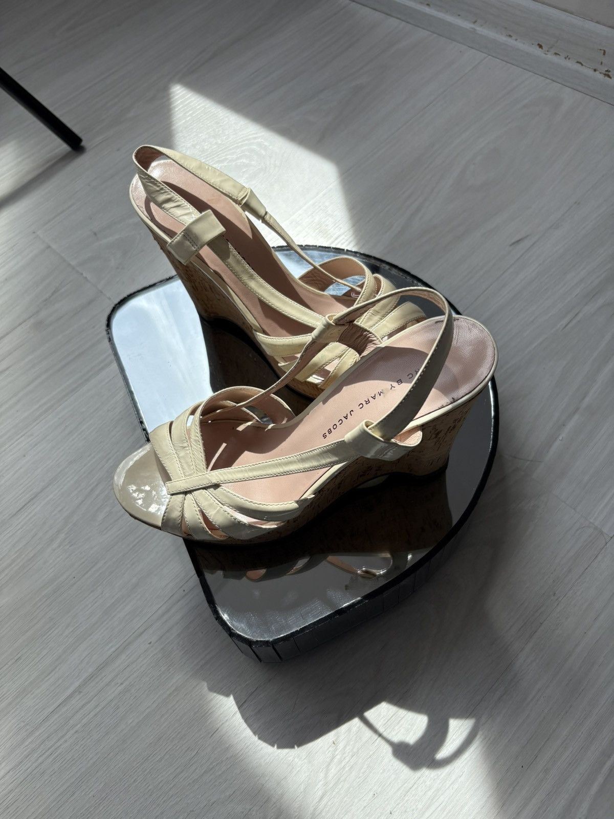 Marc by Marc Jacobs marc by marc jacobs white shoes Size US 8.5 / IT 38.5 - 9 Thumbnail