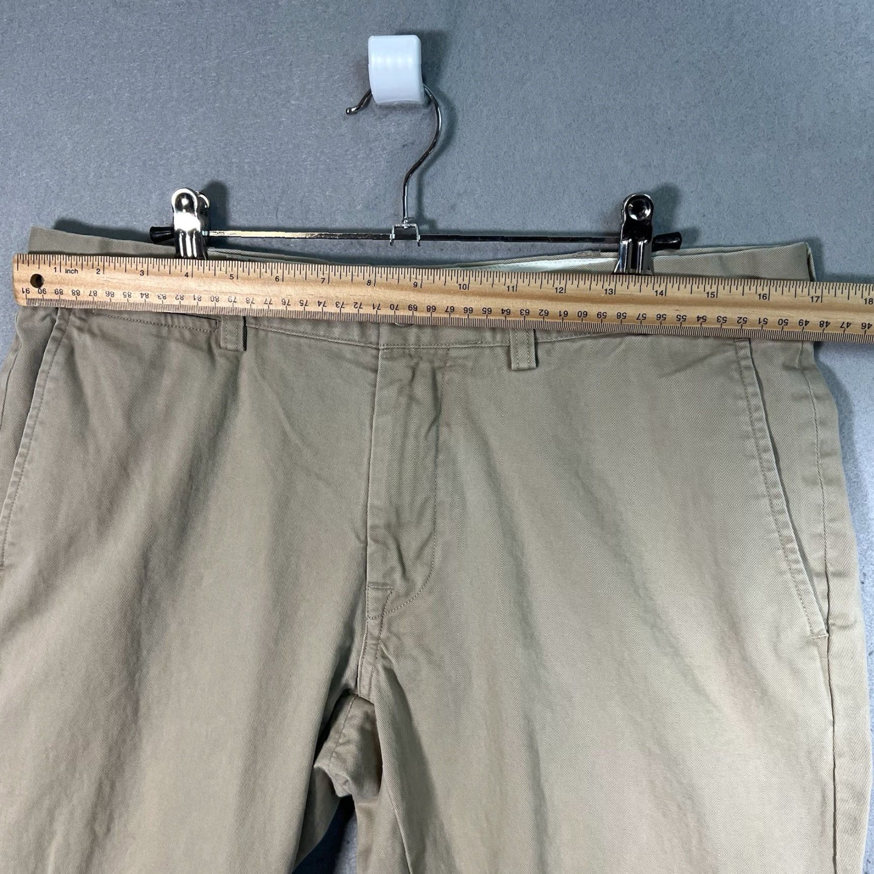 Polo Ralph Lauren VINTAGE Polo Ralph Lauren Chino Pants Mens Adult 34 x 34 Beige Straight Leg Shirts? Size US S / EU 44-46 / 1 - 3 Thumbnail
