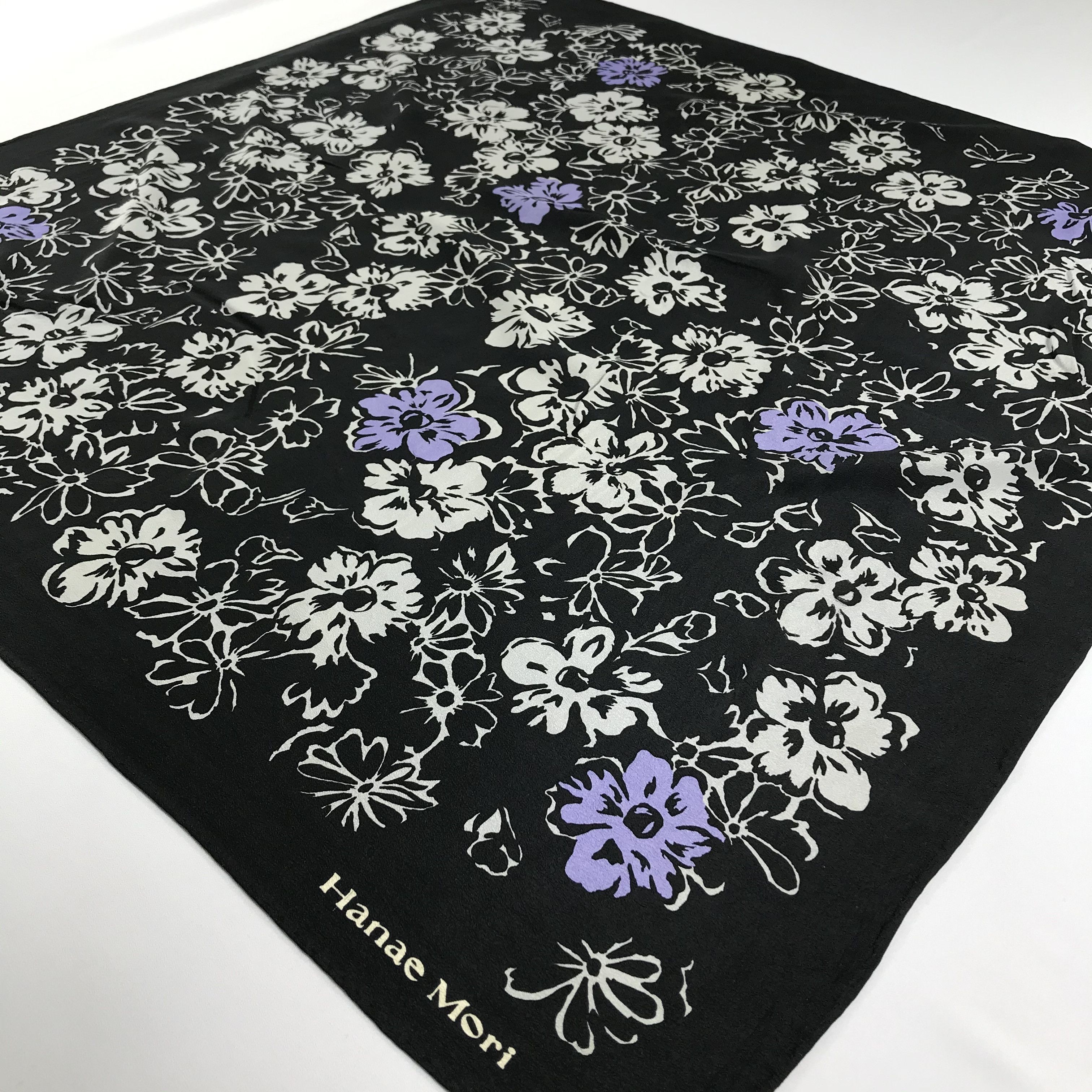 Hanae Mori Vintage Hanae Mori Silk Scarf Size ONE SIZE - 3 Thumbnail