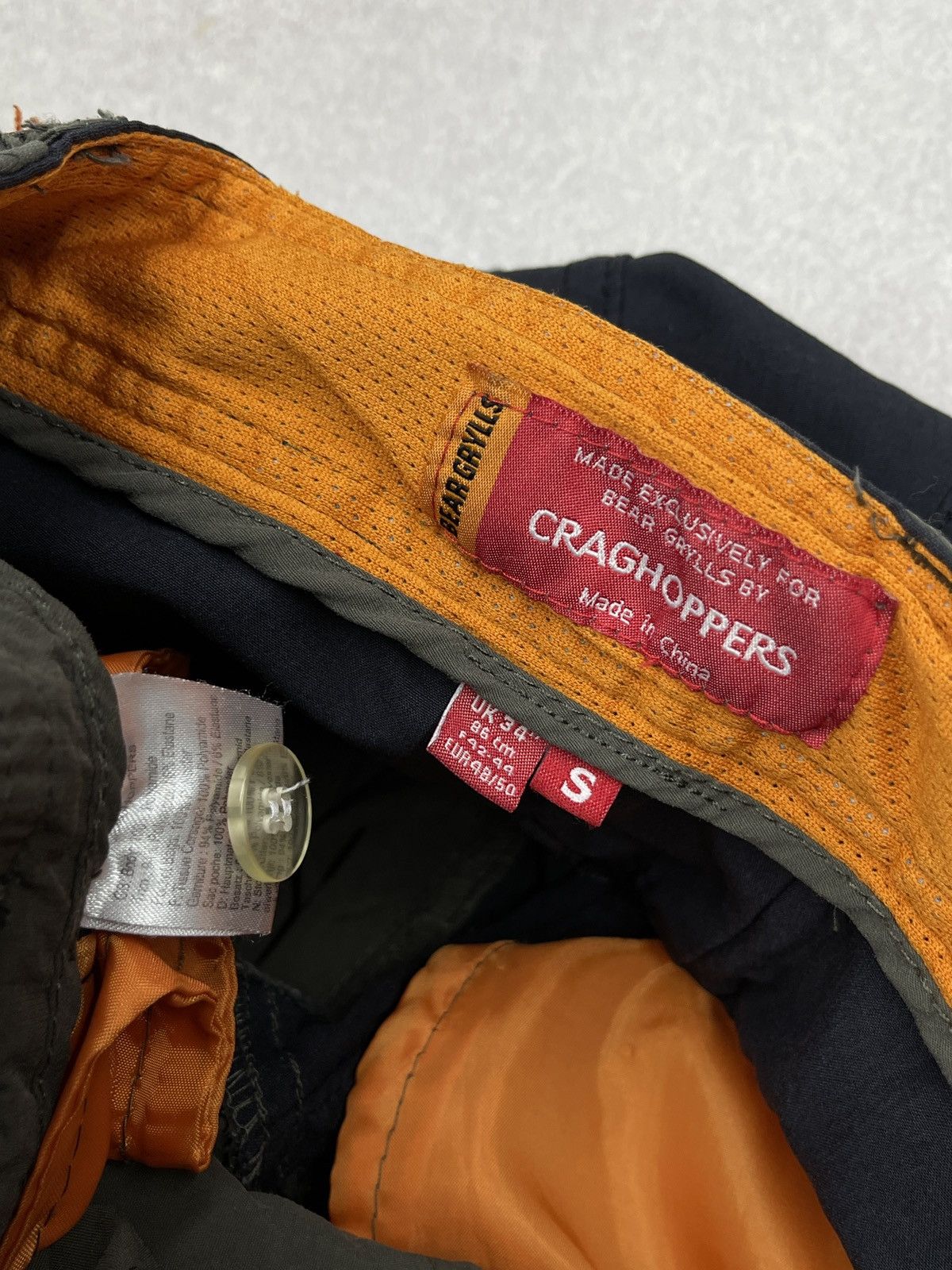 Other Mens Craghoppers Bear Grylls Cargo Pants Outdoor Gorpcore Size US 32 / EU 48 - 10 Thumbnail