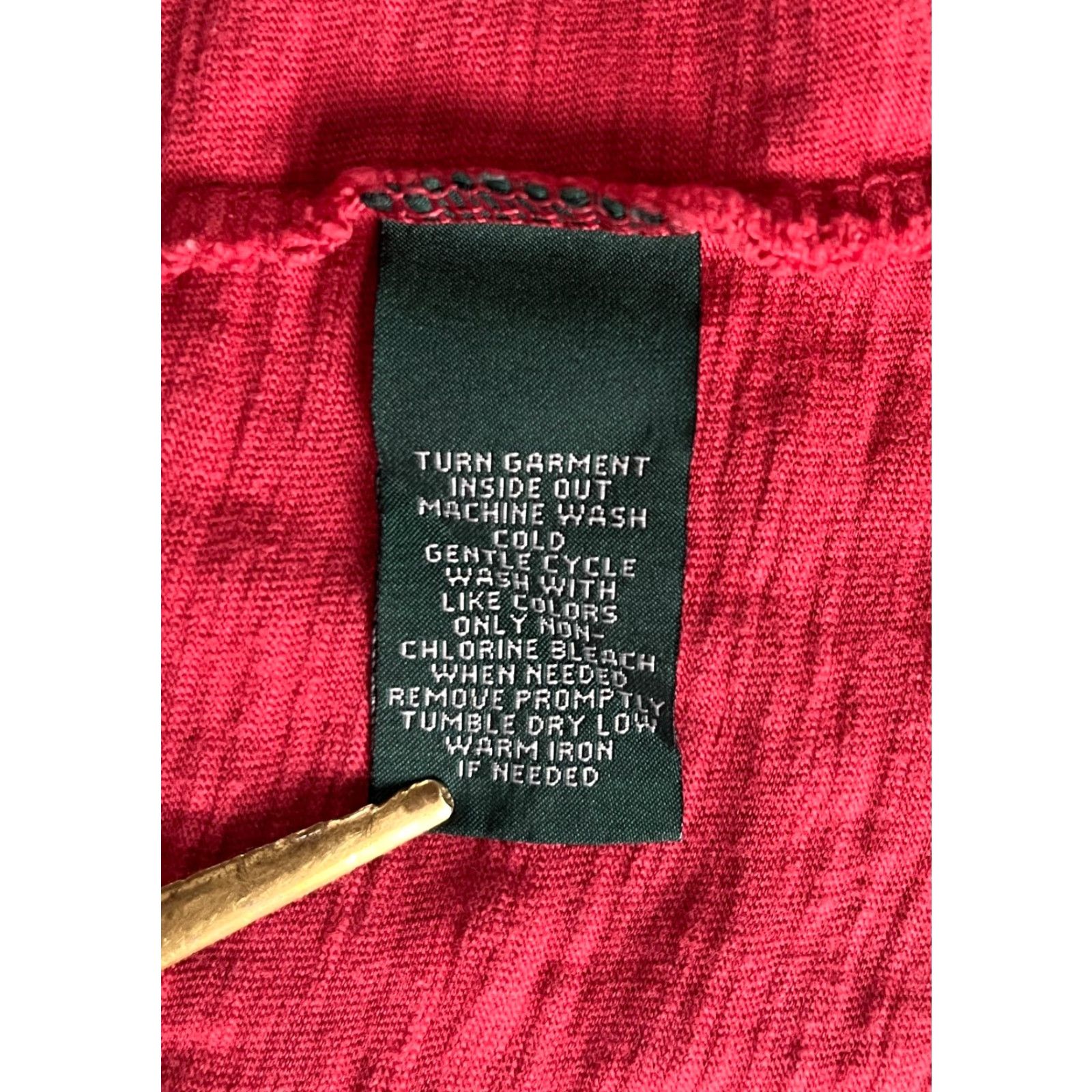 Vintage Lauren Jeans Co. Ralph Lauren Women's Long Sleeve Henley Shirt 1X Brick Red Cotton T-Shirt Casual Women Gly Gender: Womens Size XL / US 12-14 / IT 48-50 - 7 Thumbnail