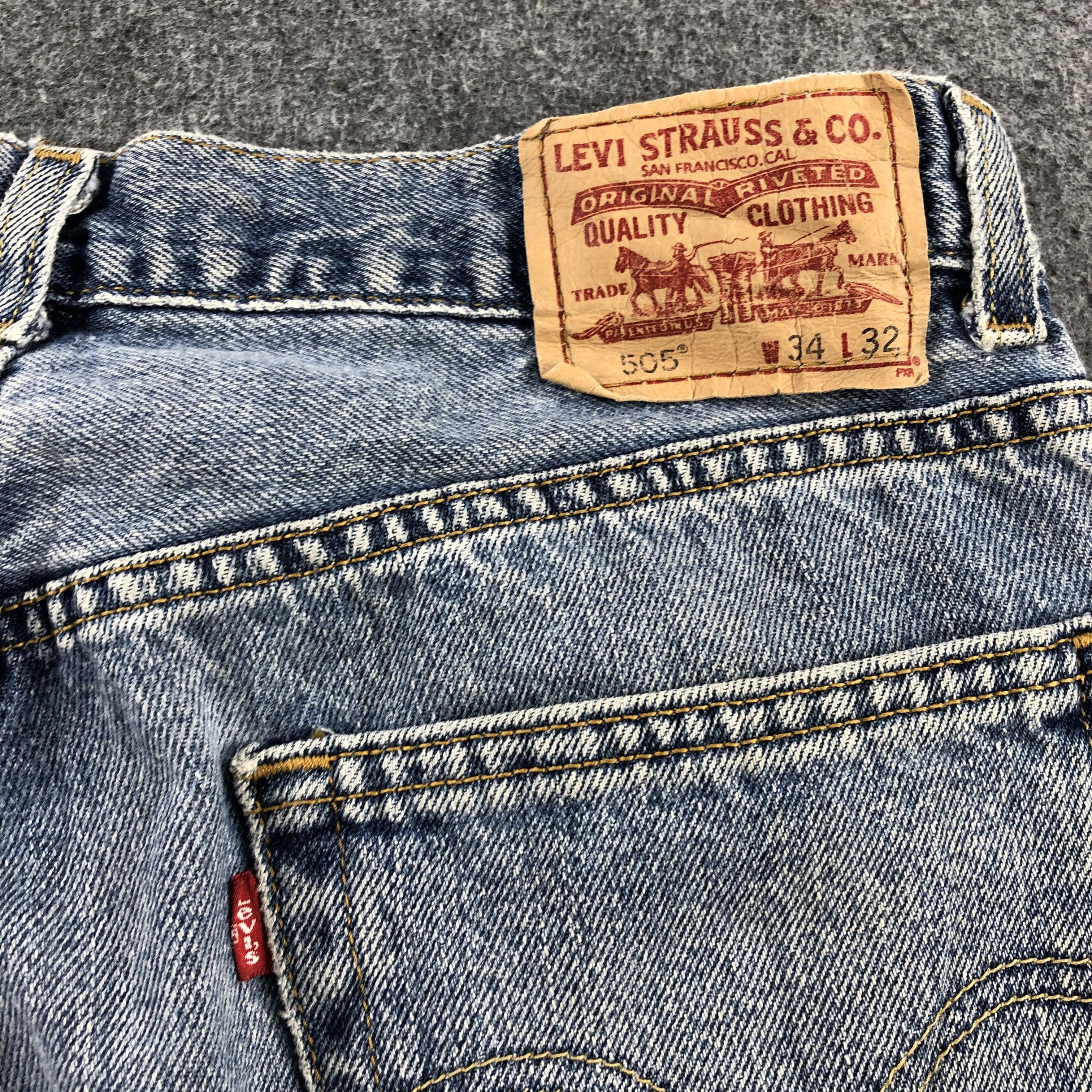 Levi's × Vintage Vintage Light Wash Levis 505 Jeans-JM1886 Size US 32 / EU 48 - 6 Thumbnail