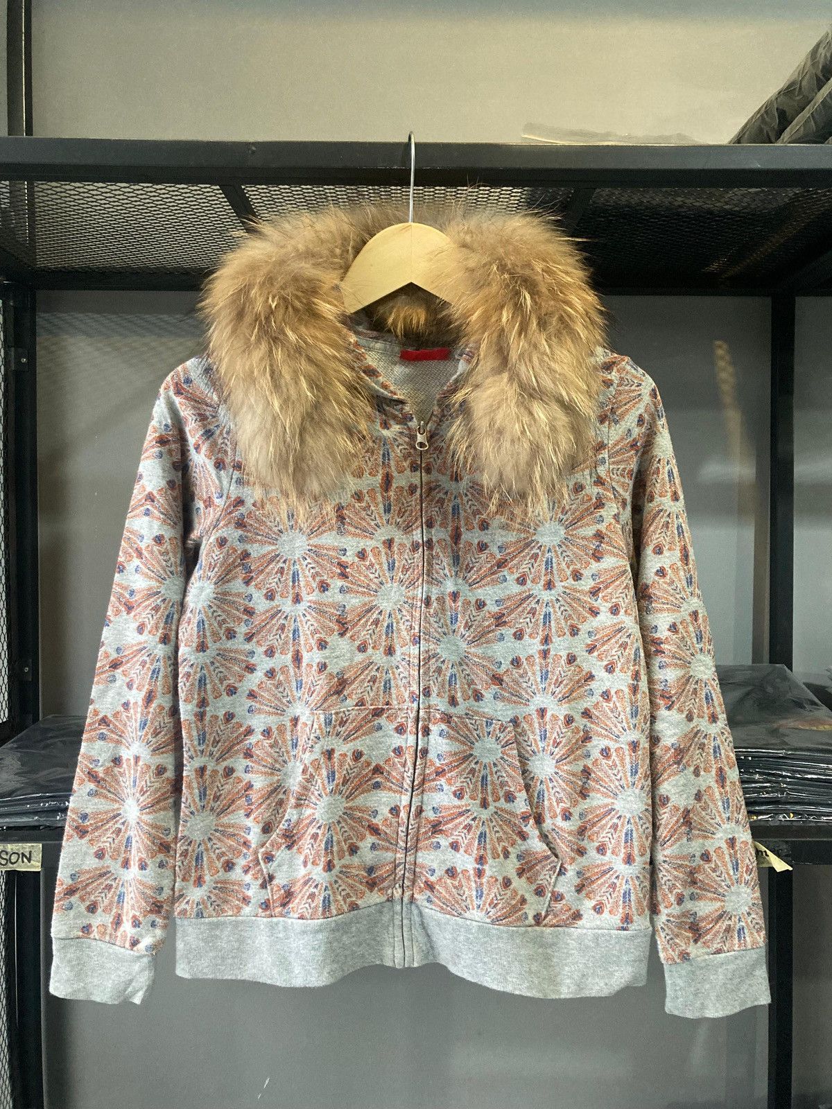 Japanese Brand Japanese Furry Geometric Kaleidoscope Faux Fuzzy Y2k Cozy Size M / US 6-8 / IT 42-44 - 1 Thumbnail
