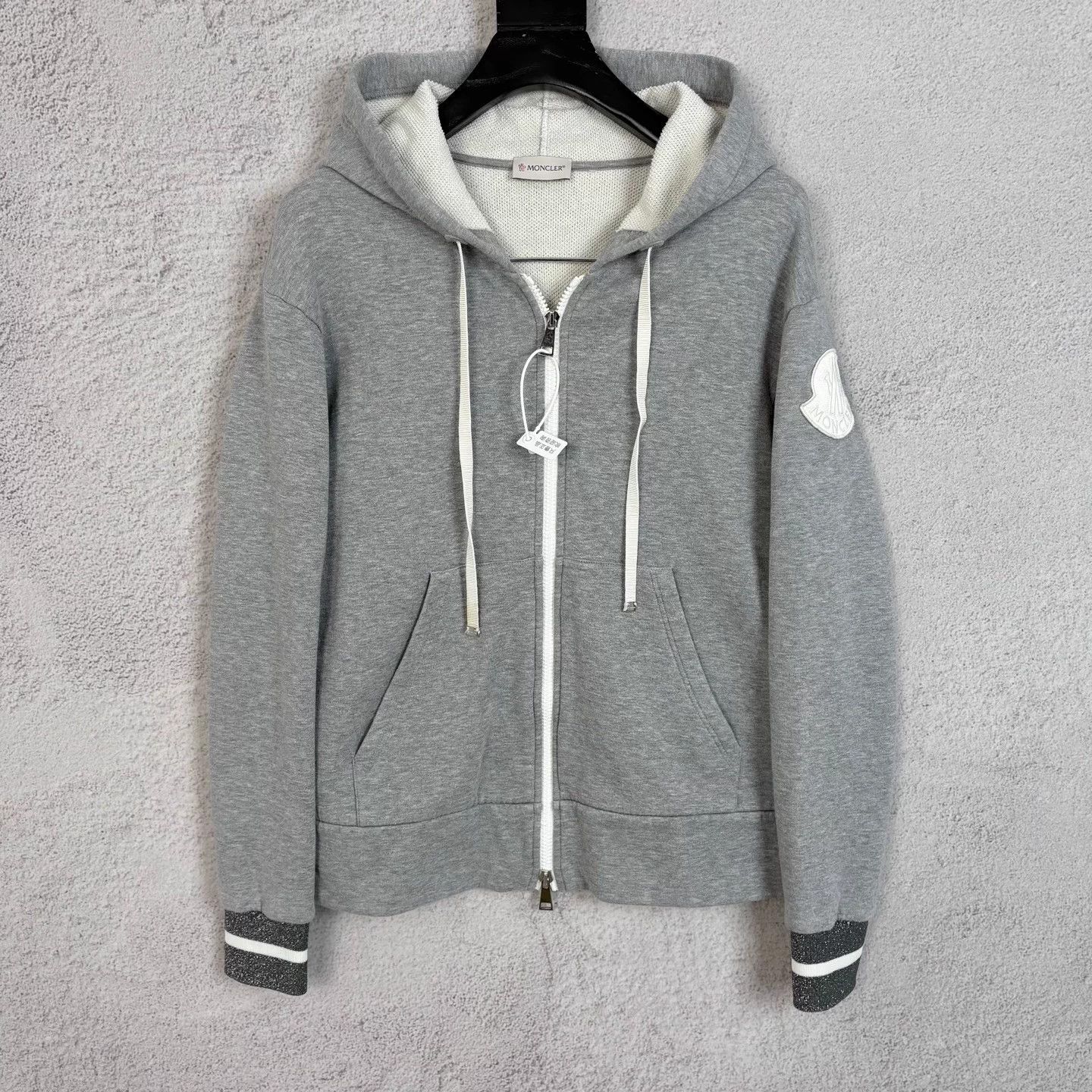 Moncler Moncler logo striped zip hoodie Size US S / EU 44-46 / 1 - 1 Thumbnail