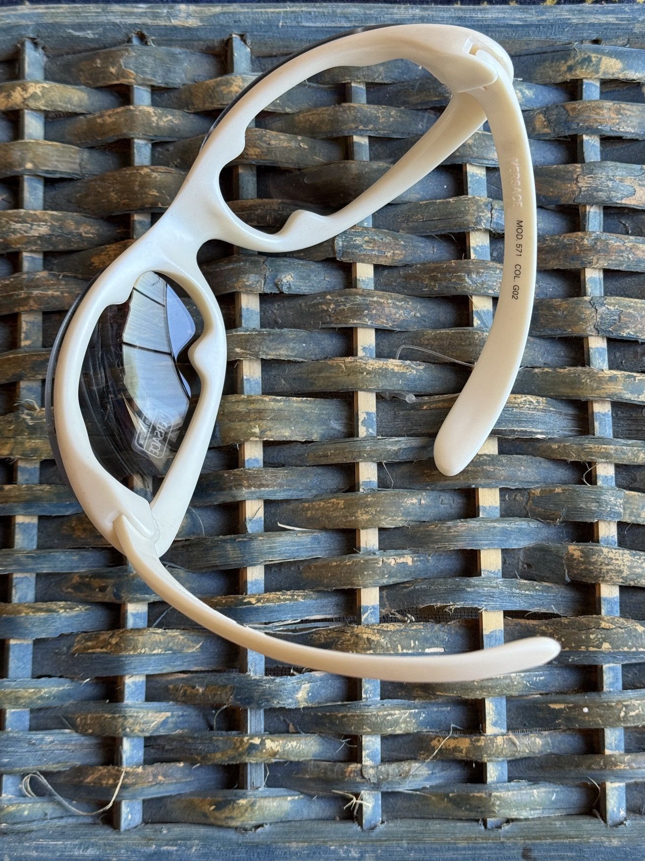 Versace Rare transformer sunglasses Gianni Versace Mod. 571 col. G02 Size ONE SIZE - 10 Thumbnail
