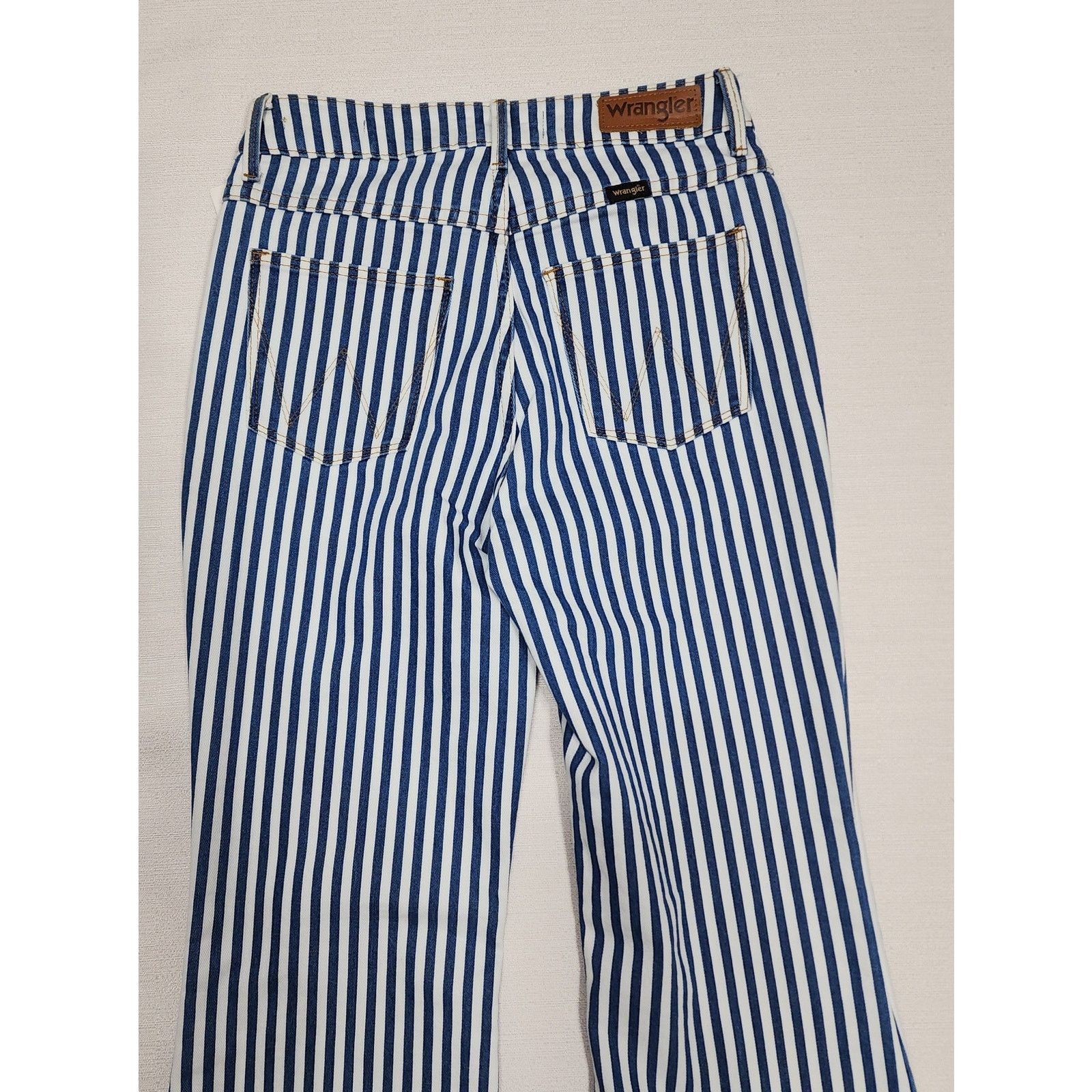 Wrangler Wrangler women's high rise fierce flair jeans W24' x L40'' Size 28" / US 6 / IT 42 - 5 Thumbnail
