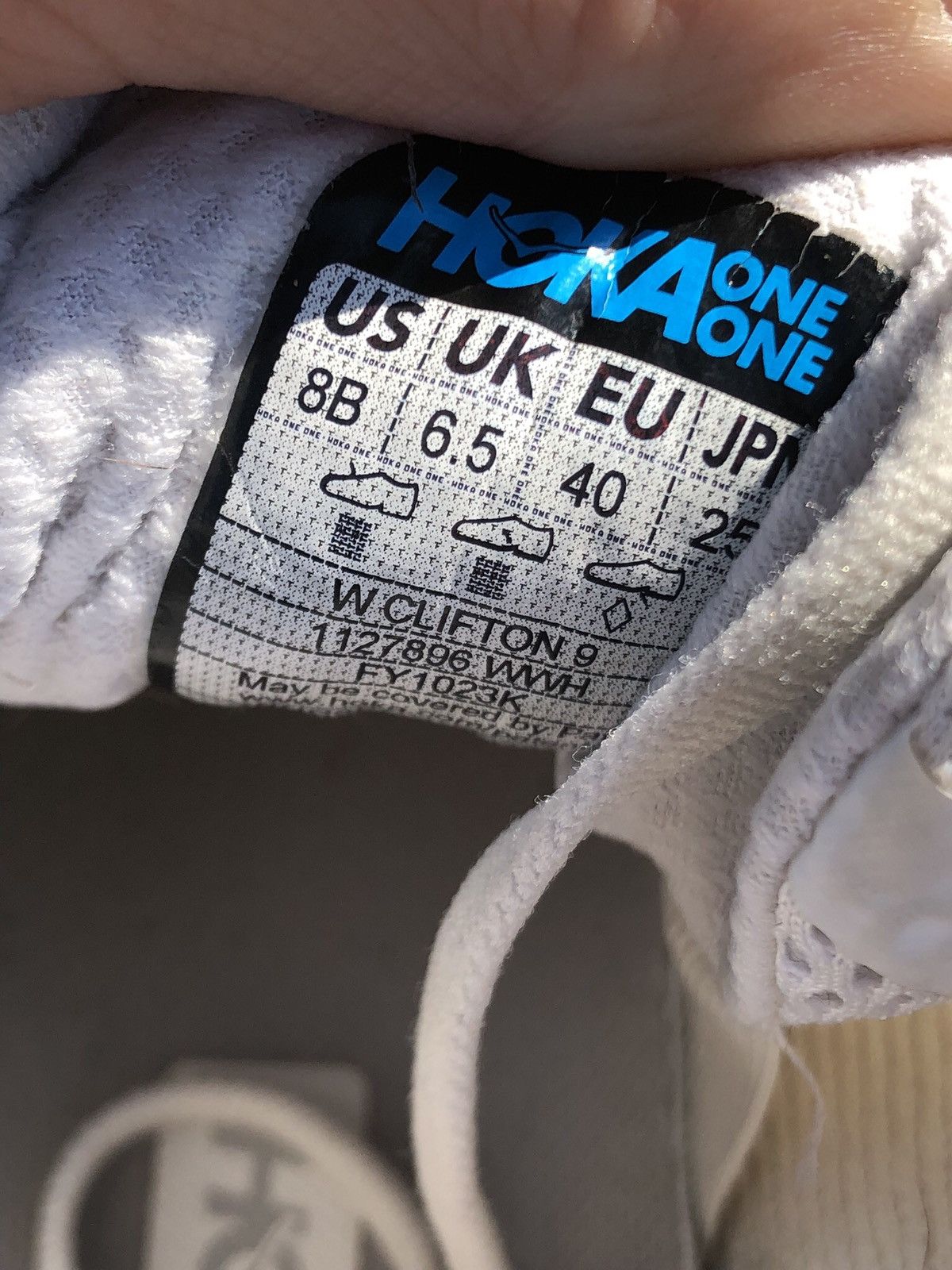 Hoka Hoka Clifton 9 1127896WWH Size US 8 / IT 38 - 21 Thumbnail