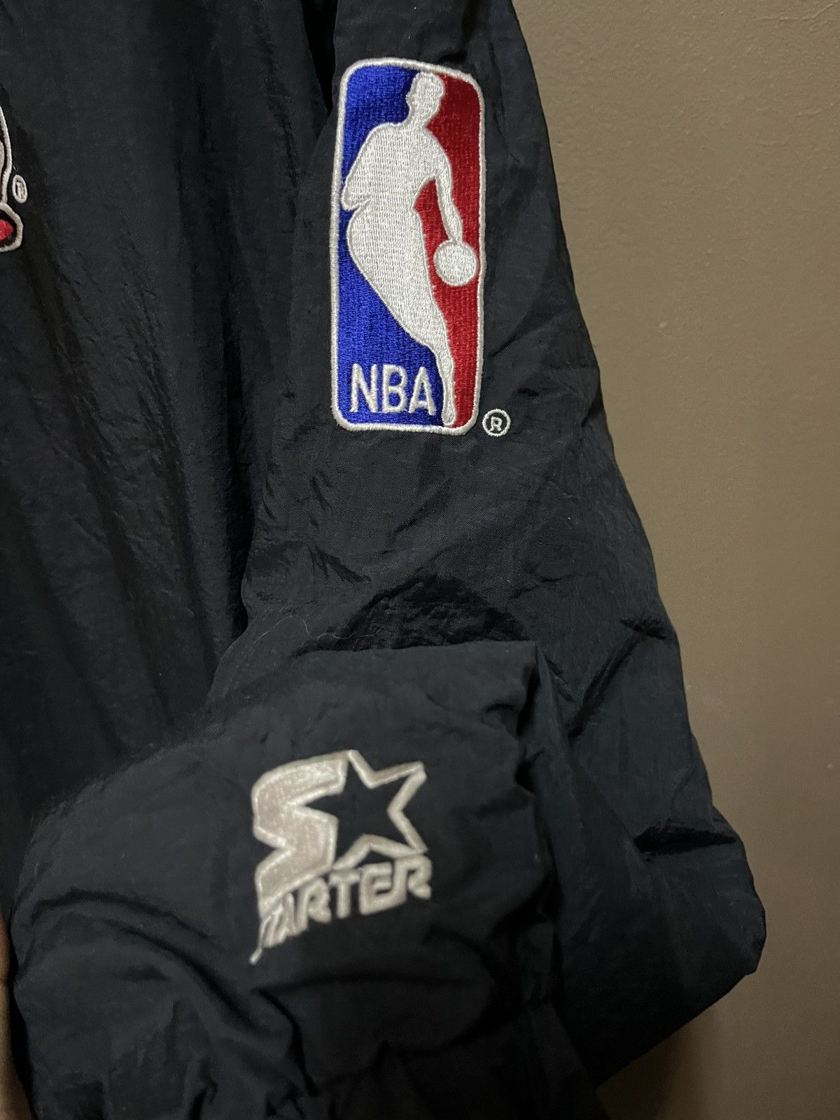 NBA × Starter Vintage 90s Starter Chicago Bulls Raincoat Parkas Jacket NBA Size US L / EU 52-54 / 3 - 4 Thumbnail