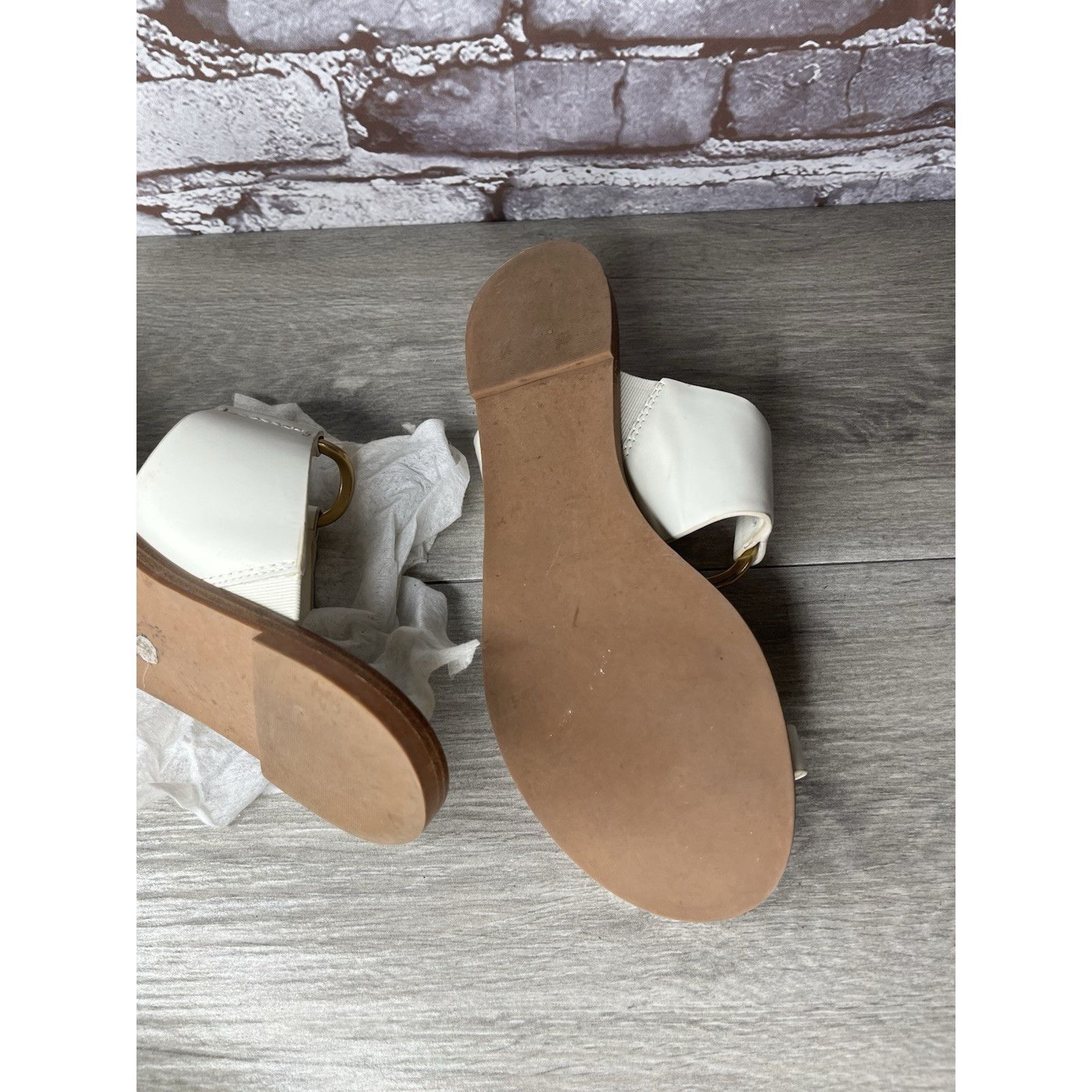 Tory Burch Tory Burch Ravello Studded White Leather Gold Rings Toe Post Size US 8 / IT 38 - 14 Thumbnail