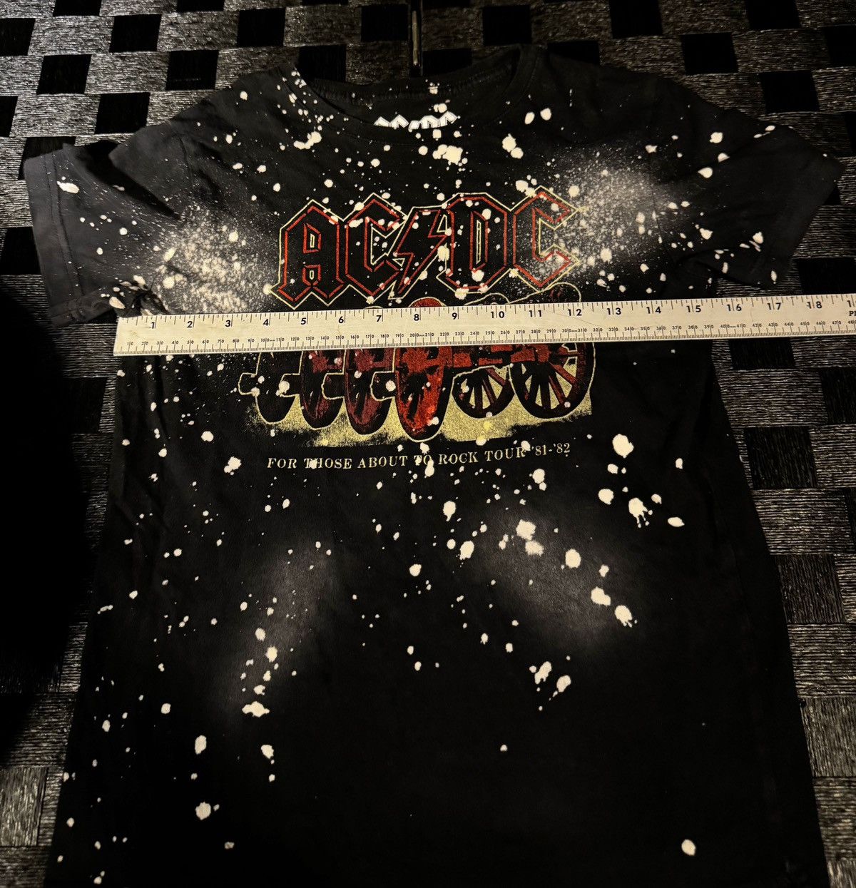 AC/DC × Band Tees Spotted Bleach Detailed AC/DC Shirt Size M Size M / US 6-8 / IT 42-44 - 3 Thumbnail