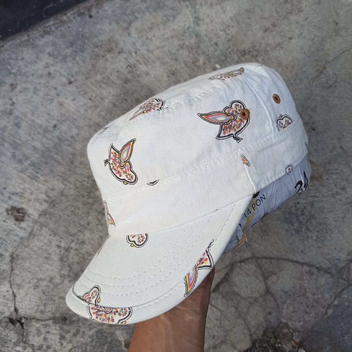 Beauty Beast CUTE.. Monogram birds hat by marie and claire Size ONE SIZE - 4 Thumbnail