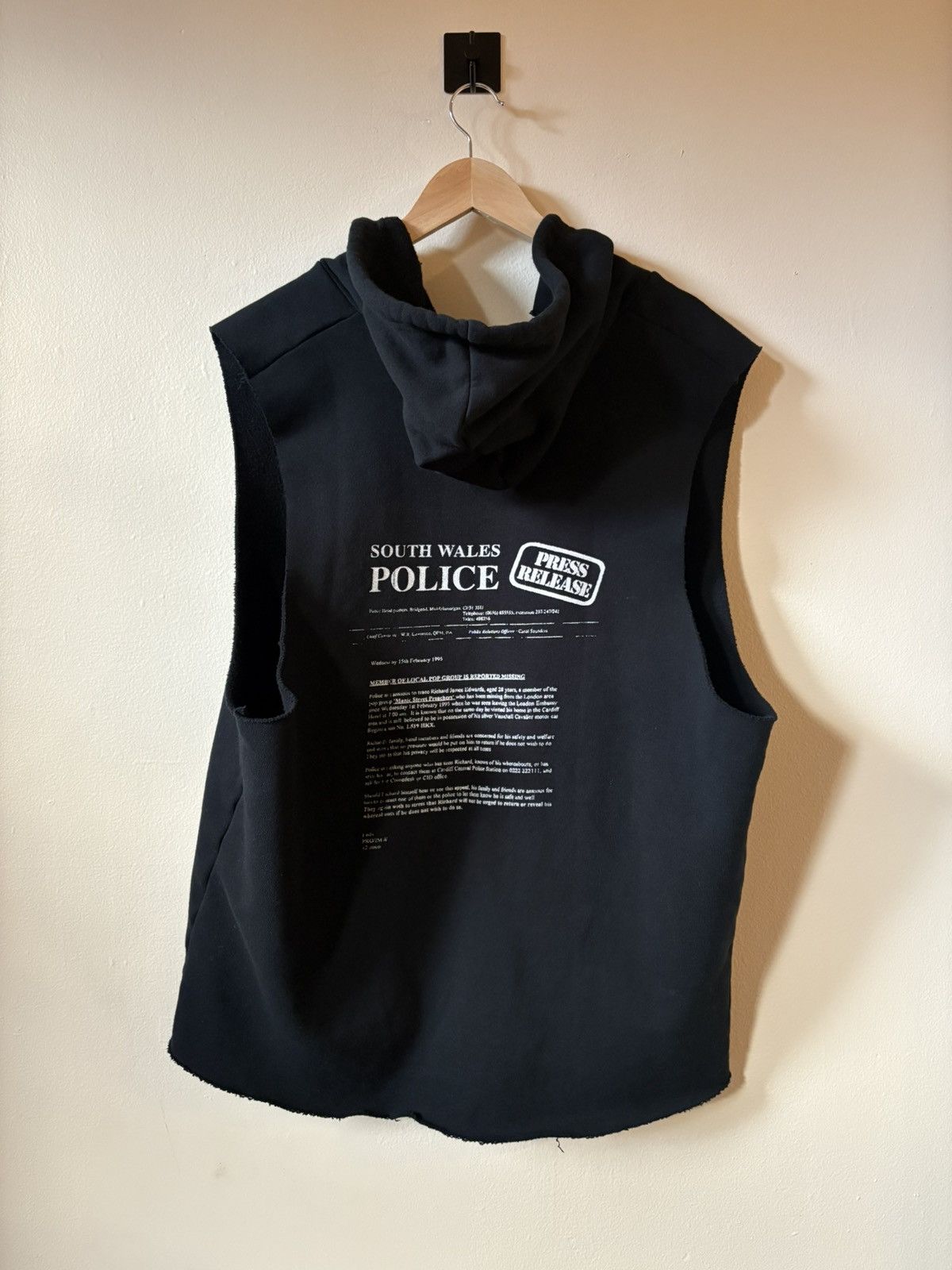 Raf Simons Raf Simons AW01 Riot Gilet Size US L / EU 52-54 / 3 - 2 Thumbnail