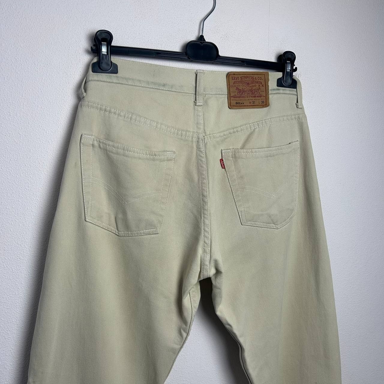 Levi's Vintage Clothing Vintage Levis 501xx Made In USA beige denim jeans Size US 34 / EU 50 - 2 Thumbnail