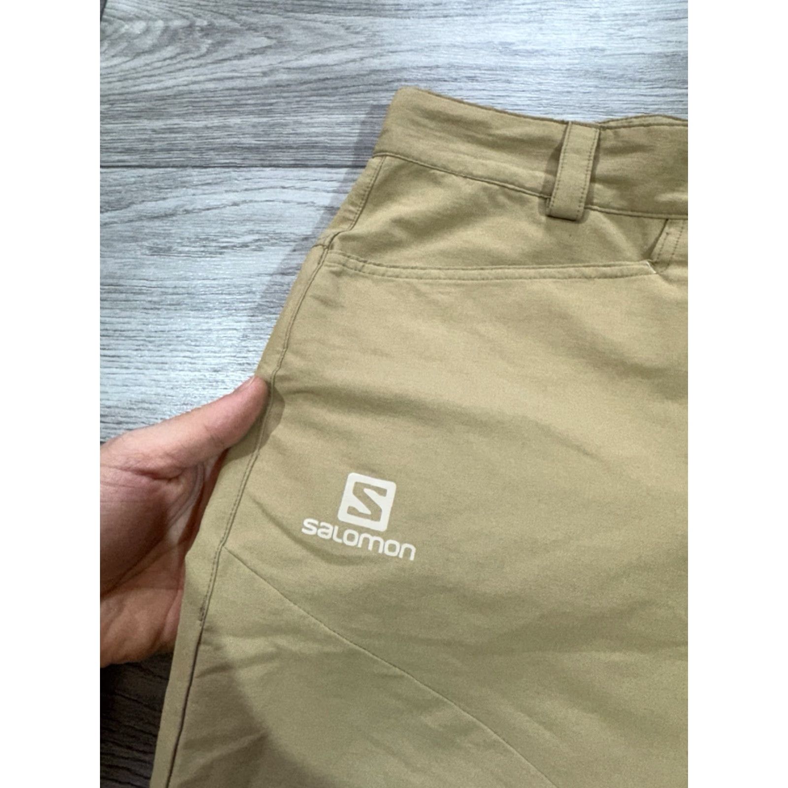 Salomon VINTAGE Salomon Outdoor Hiking Shorts Men Regular 32 Beige Outdoor Athletic 90s? Size US 32 / EU 48 - 7 Thumbnail