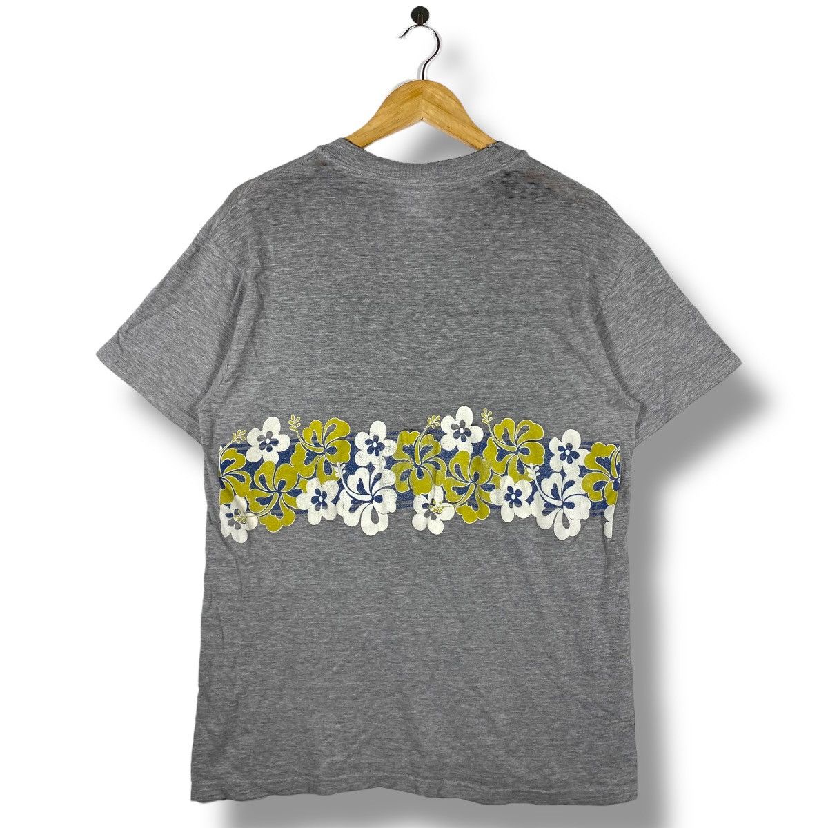 Vintage Vintage 90's LOCAL MOTION Hibiscus Graphic Distressed Size US M / EU 48-50 / 2 - 7 Thumbnail
