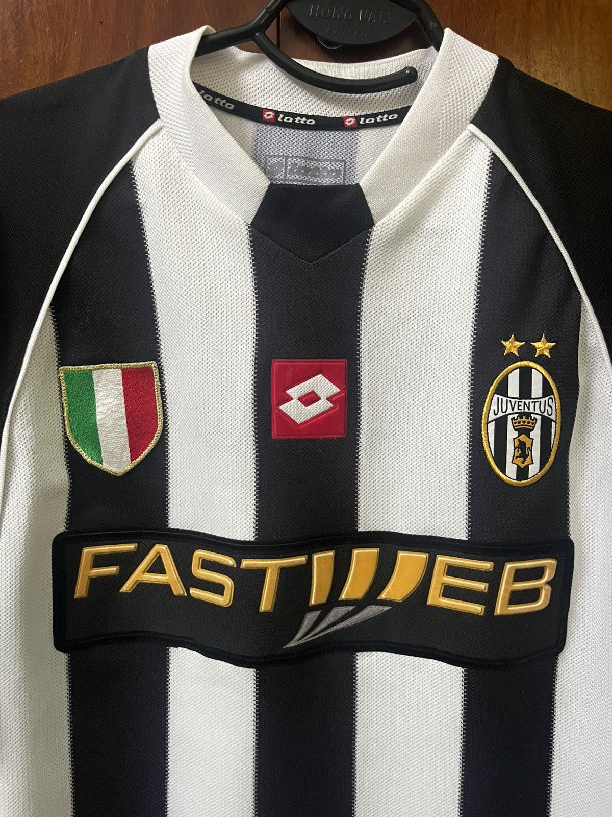 Adidas Juvetus Vintage Jersey 2002-03 Size US L / EU 52-54 / 3 - 5 Thumbnail