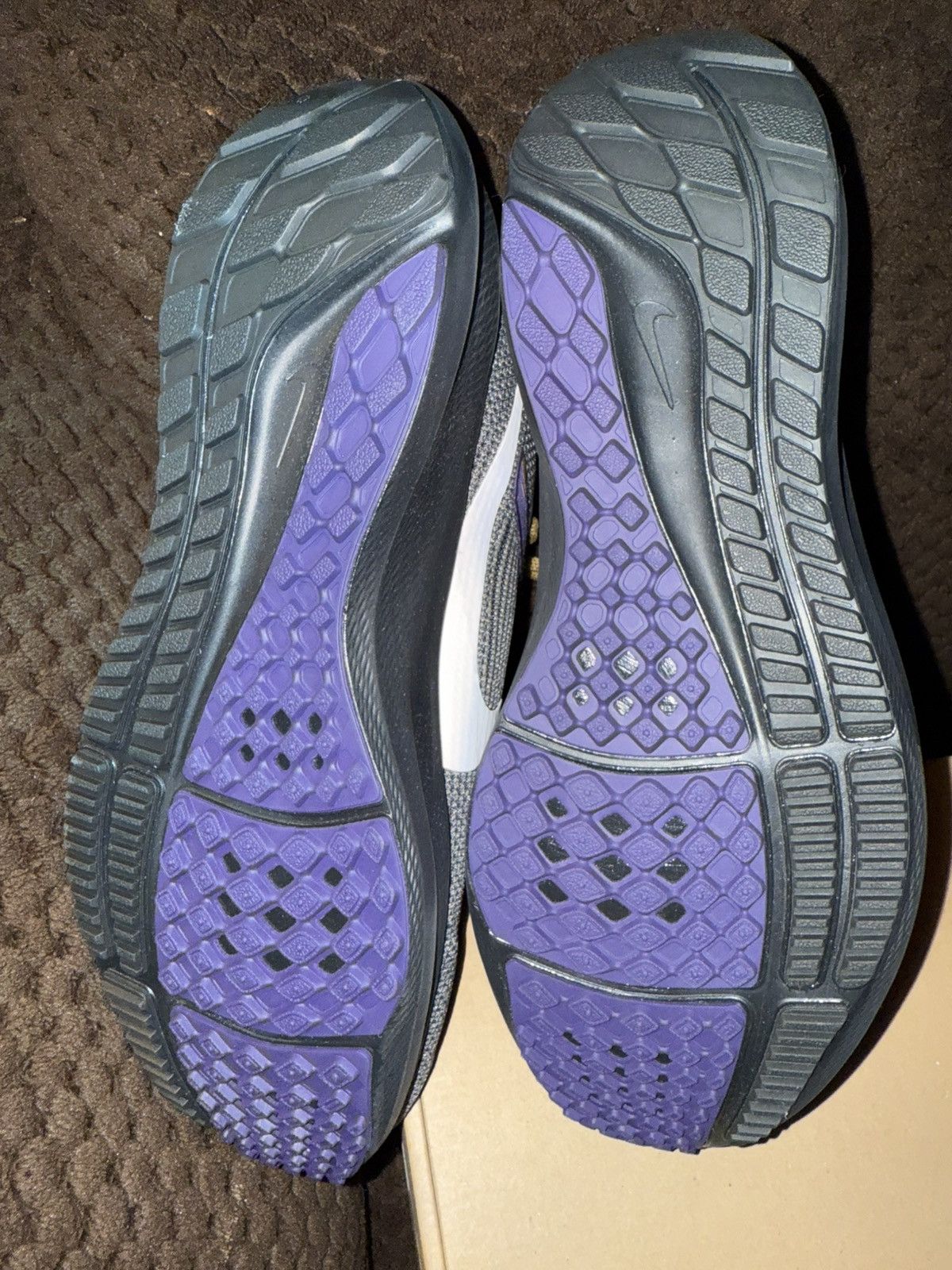 Nike Nike Air Zoom Pegasus 40 NFL “Baltimore Ravens” New in Box! Size US 9.5 / EU 42-43 - 15 Thumbnail