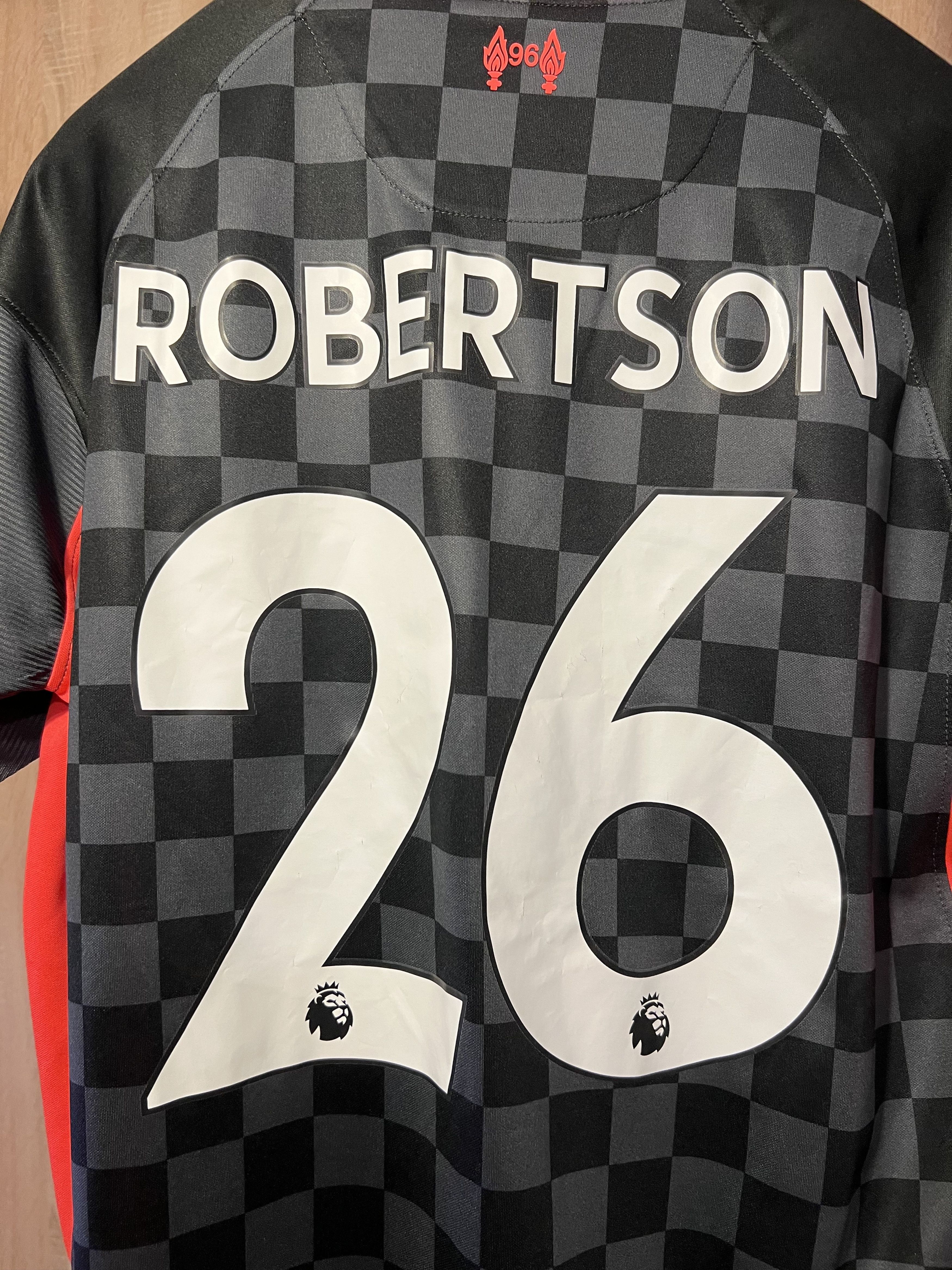 Nike Liverpool 20/21 away shirt #26 Robertson Size US L / EU 52-54 / 3 - 4 Thumbnail