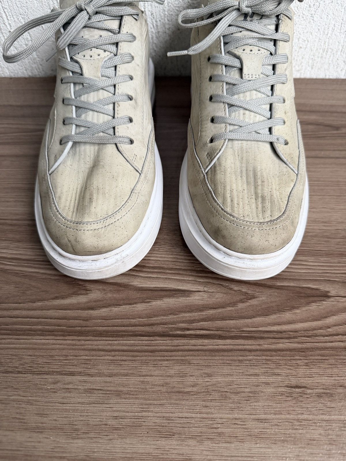 Louis Vuitton Beverly Hills sneaker Size US 9 / EU 42 - 6 Thumbnail