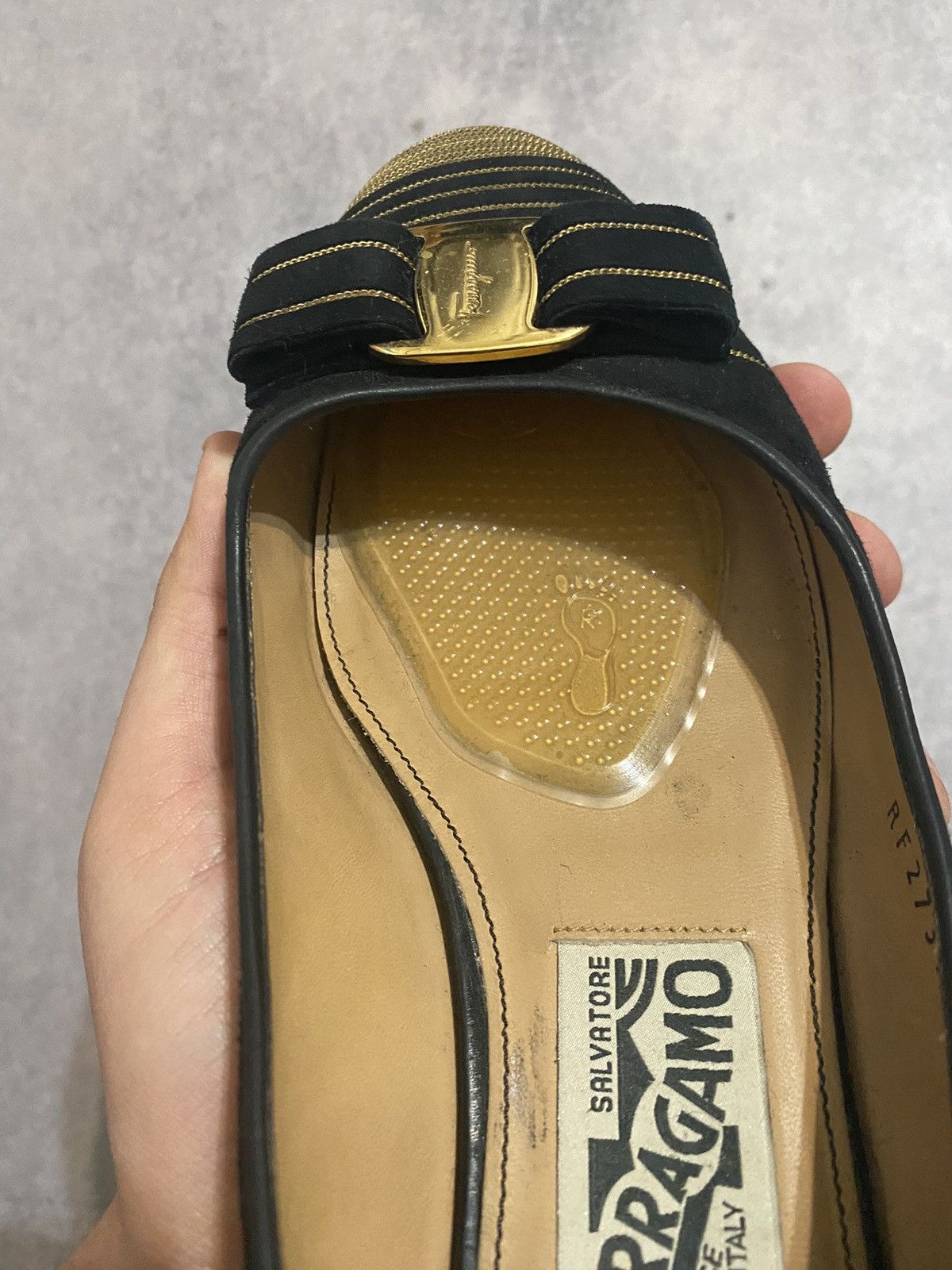 Salvatore Ferragamo × Vintage Salvatore Ferragamo Ballet Flats Gold Size US 7.5 / IT 37.5 - 9 Thumbnail