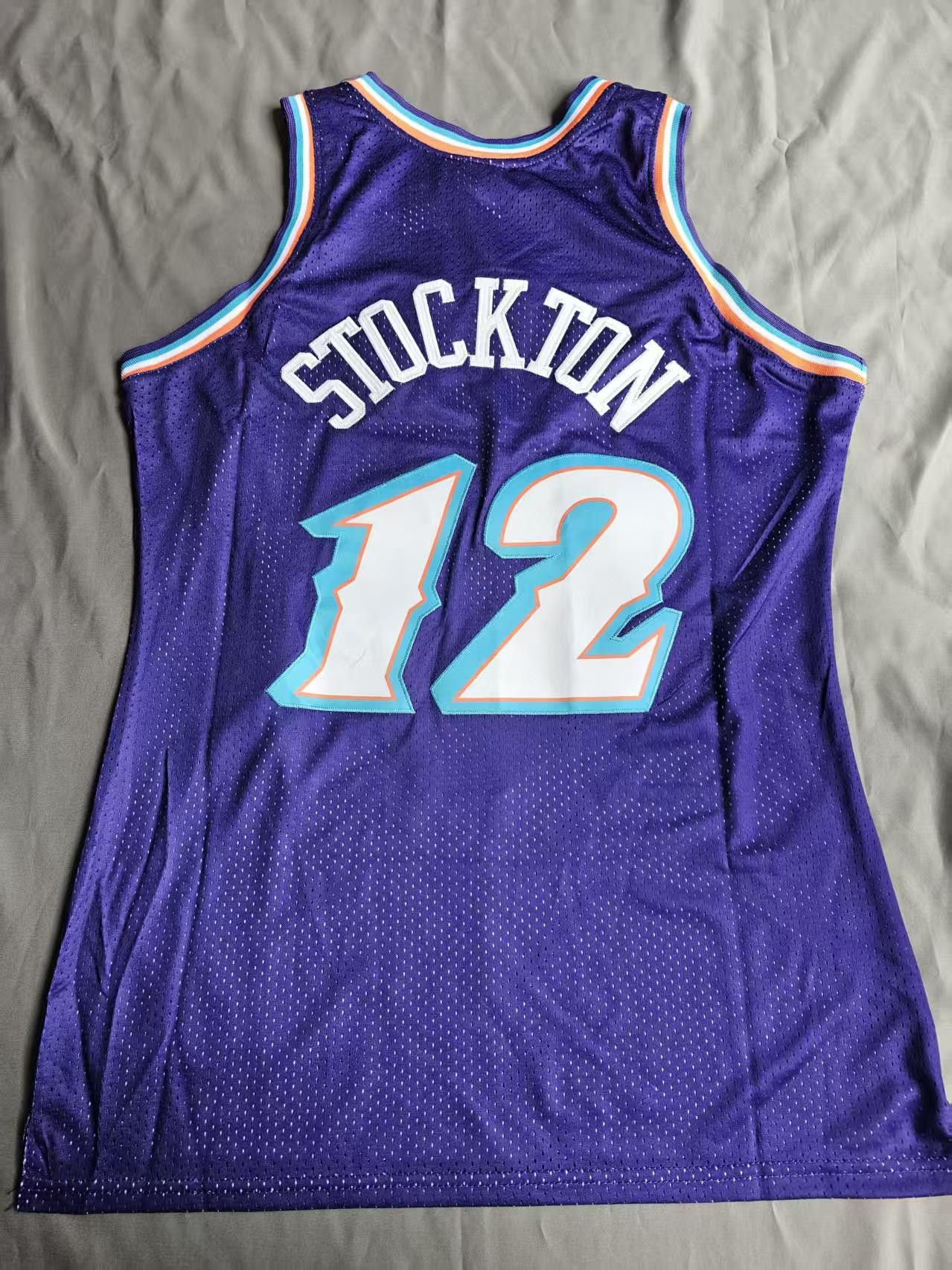 NBA #12 John Stockton Jersey Utah Jazz 1996 97 Size US L / EU 52-54 / 3 - 2 Thumbnail