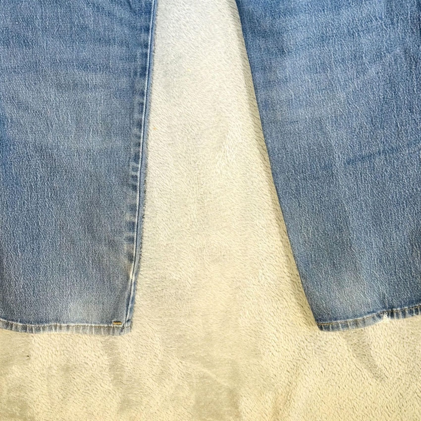 Levi's Levis Western Fit Jeans Denim Straight Blue Light Wash Zip Fly Mens 36x32 Size US 36 / EU 52 - 7 Thumbnail