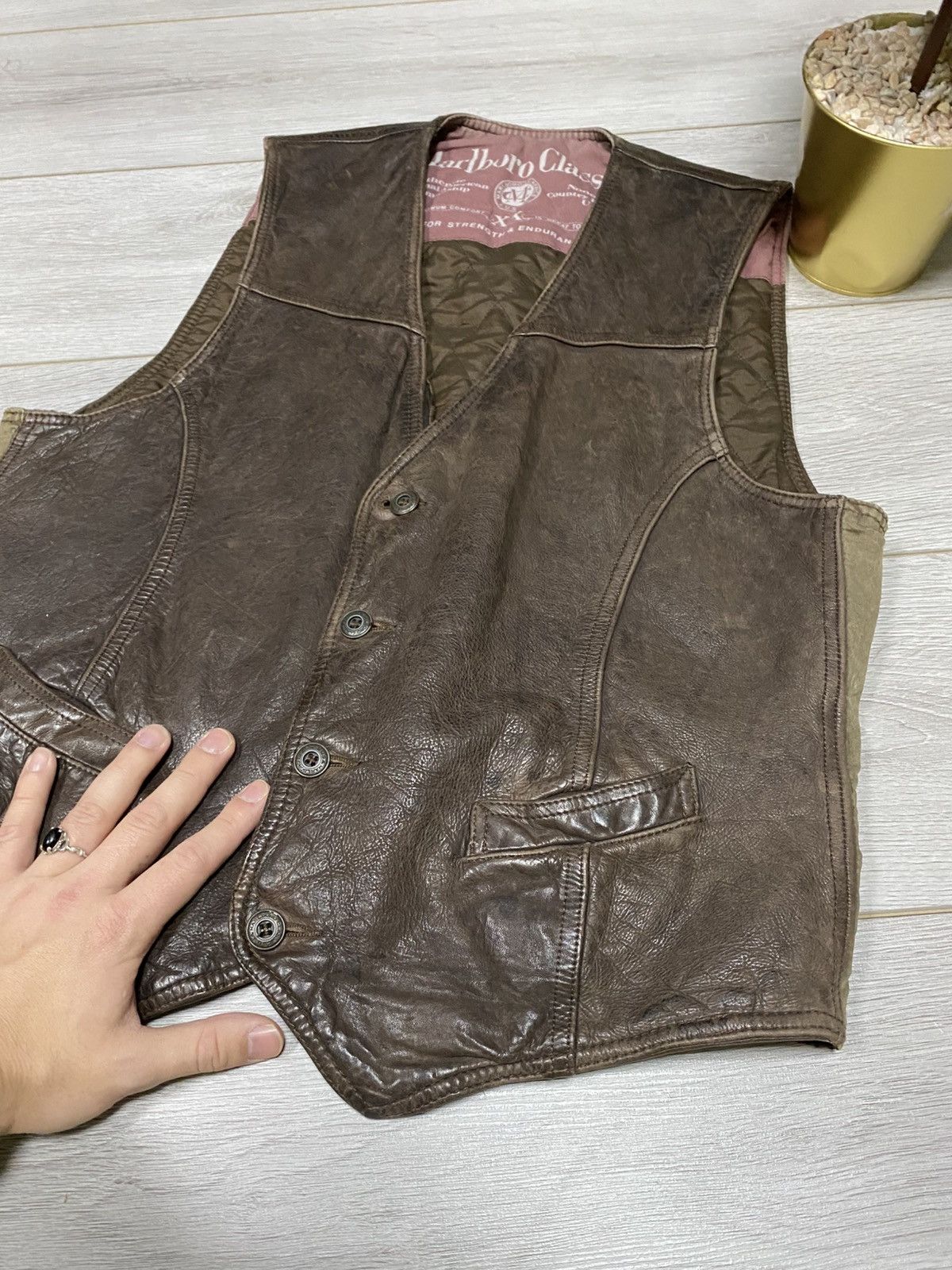 Marlboro Classics Marlboro Classic leather vest buttons Size US L / EU 52-54 / 3 - 5 Thumbnail
