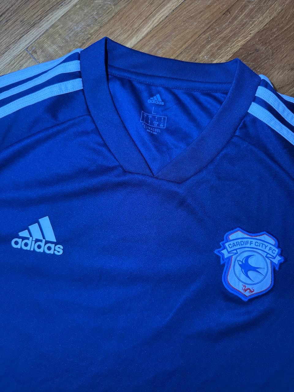 Adidas Adidas Cardiff City FC 2019-2020 training soccer jersey tee Size US L / EU 52-54 / 3 - 3 Thumbnail