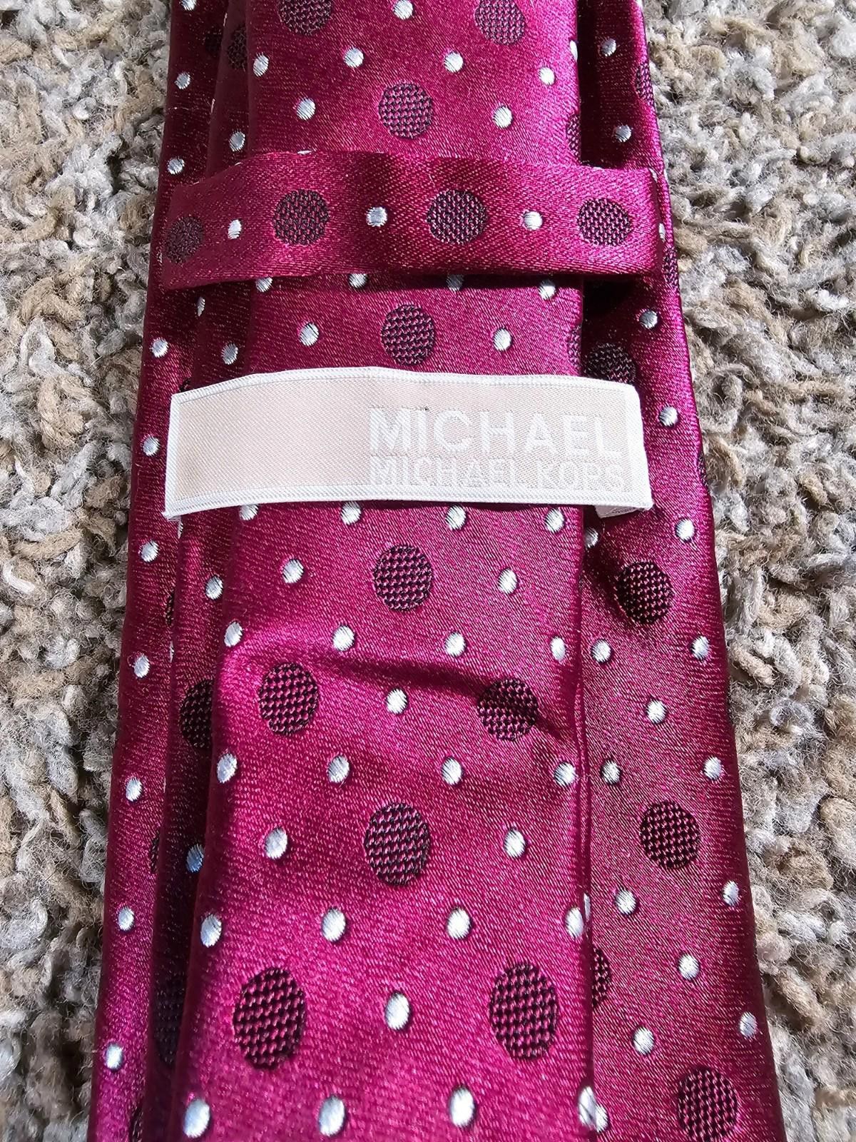 Michael Kors Michael KORS Necktie 100% Silk Pink Purple Polka Dots Size ONE SIZE - 5 Thumbnail