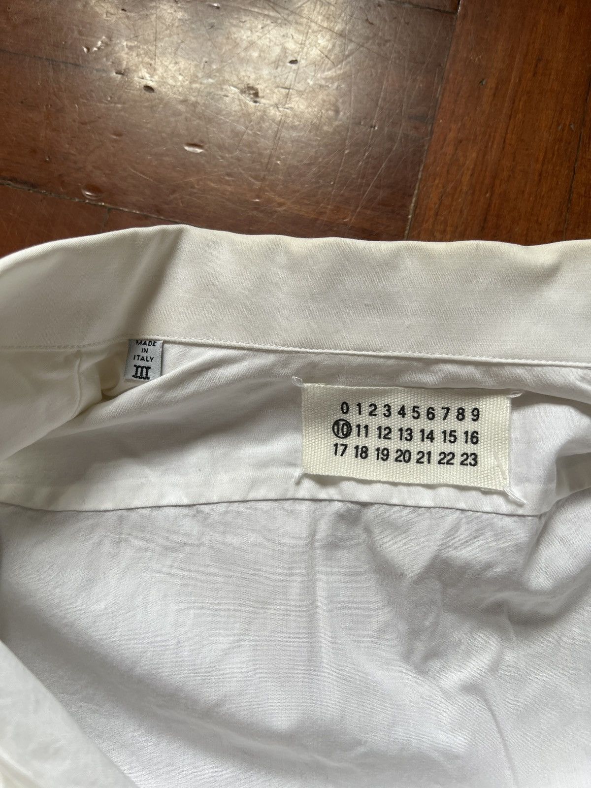 Maison Margiela Maison Margiela men’s shirts Size US M / EU 48-50 / 2 - 5 Thumbnail