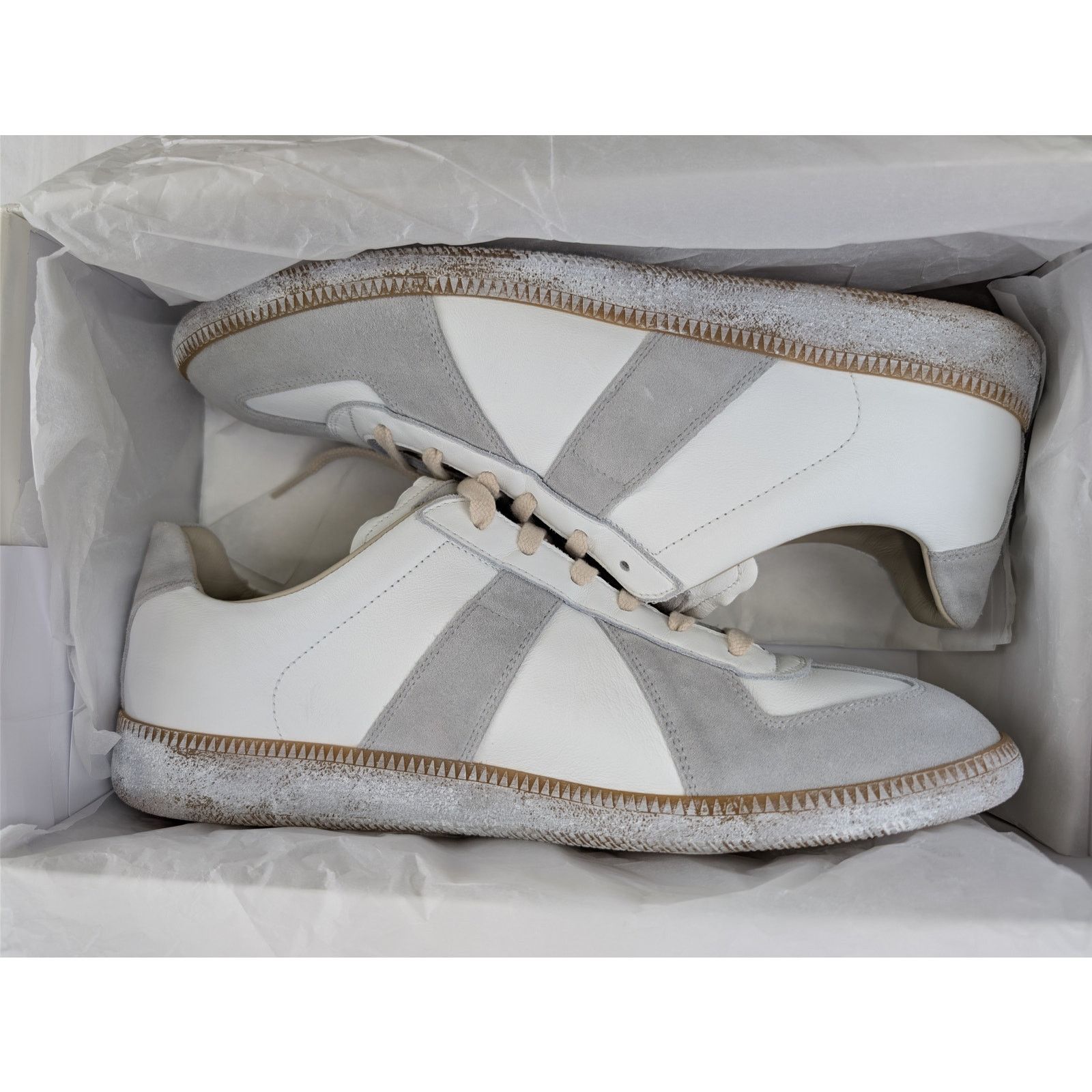 Maison Margiela o1rshd1 Replica sneakers in white and gray leather and suede Size US 13 / EU 46 - 19 Thumbnail