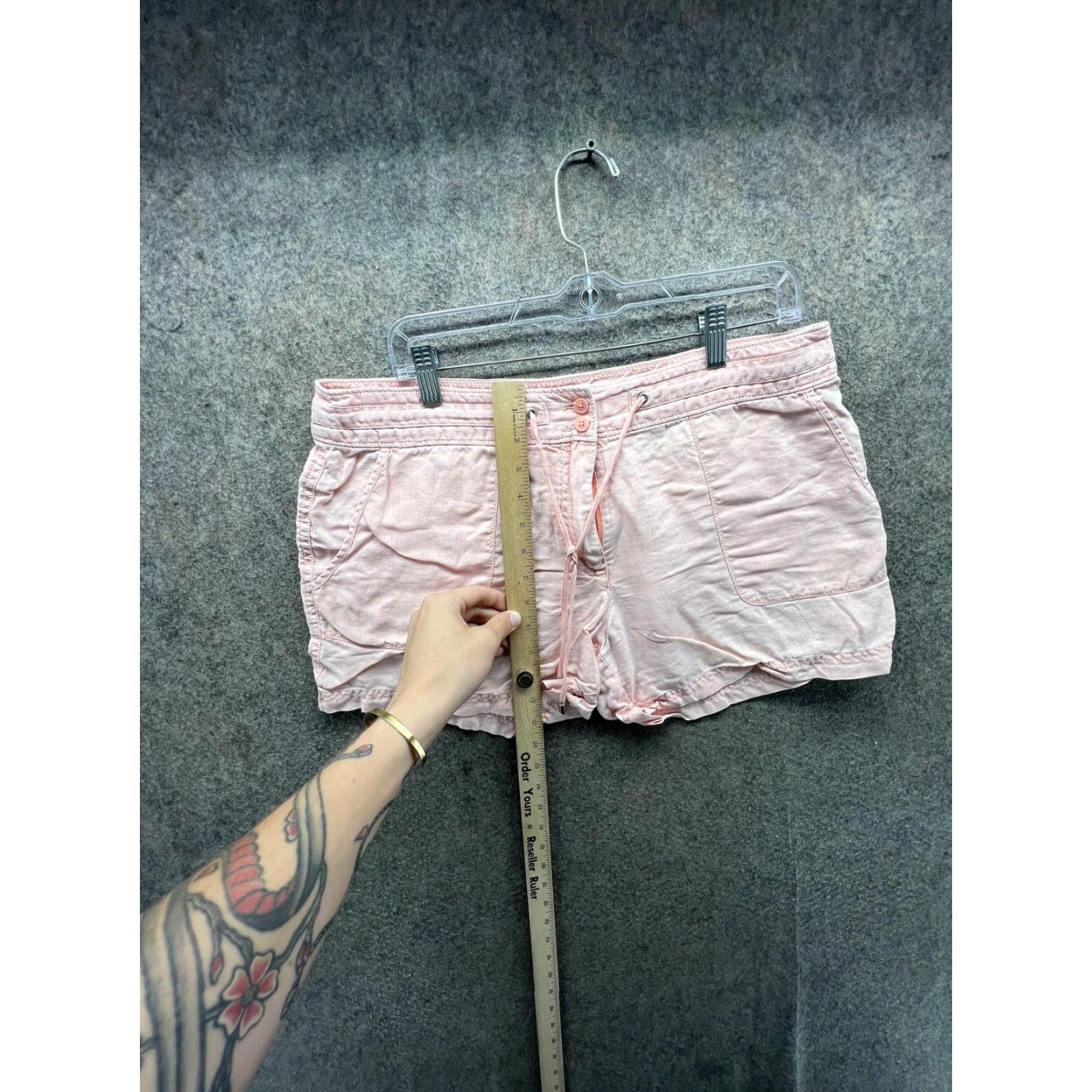 Tommy Bahama Tommy Bahama Shorts Womens 12 Pink Linen Chino Drawstring Casual Summer Travel Size 34" / US 12 / IT 48 - 4 Thumbnail