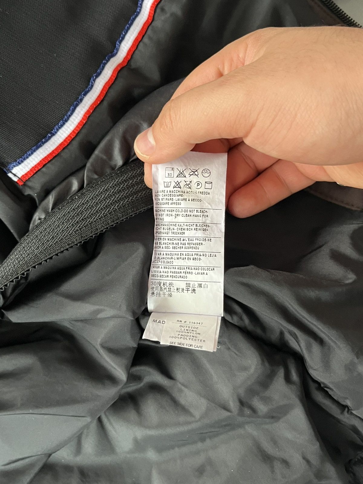 Moncler Vintage Moncler Women Ski Jacket Mini Logo Mountain Size M / US 6-8 / IT 42-44 - 9 Thumbnail