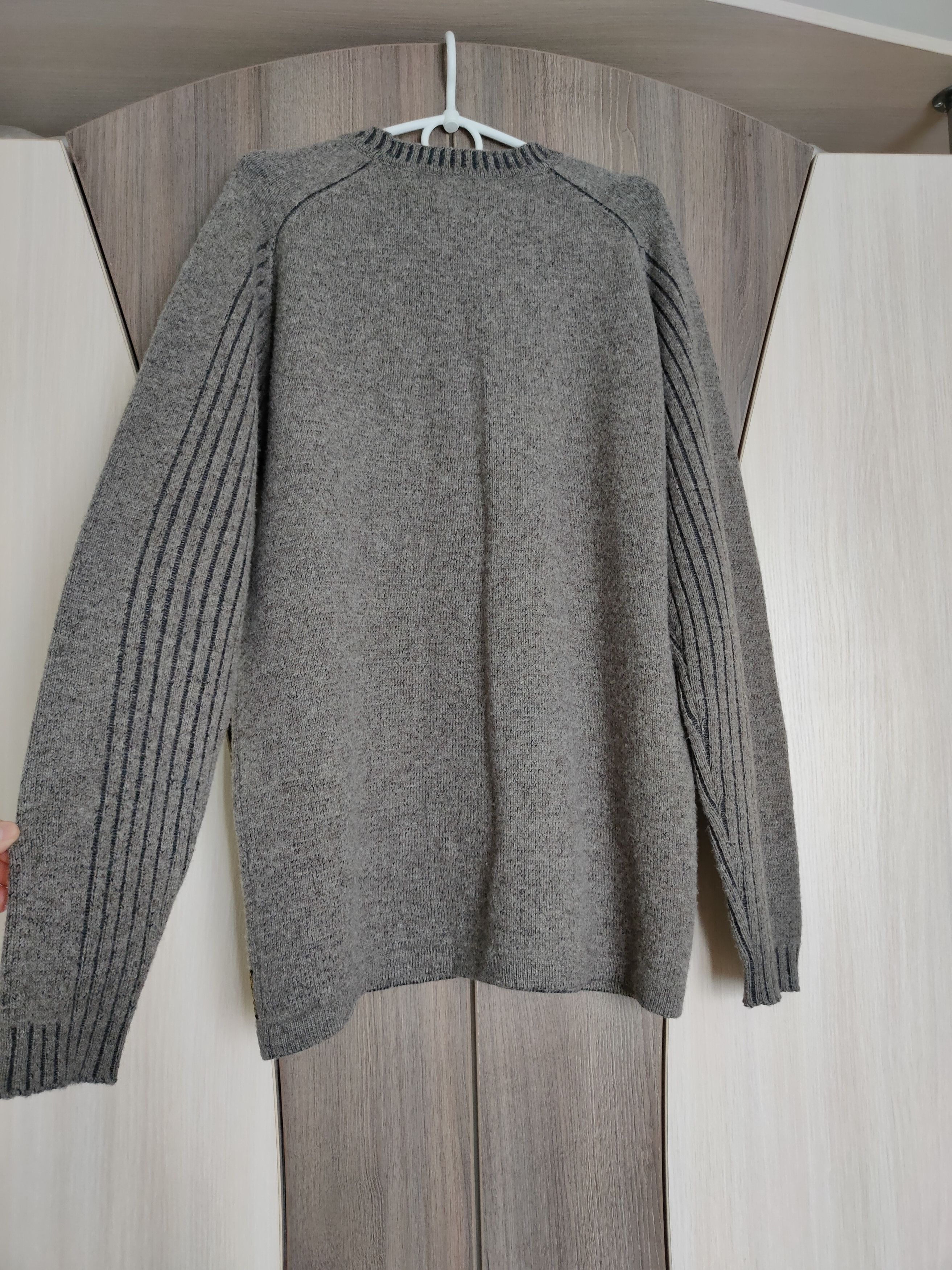 Armani Vintage Armani Jeans Woolen Sweater AJ Size US L / EU 52-54 / 3 - 3 Thumbnail